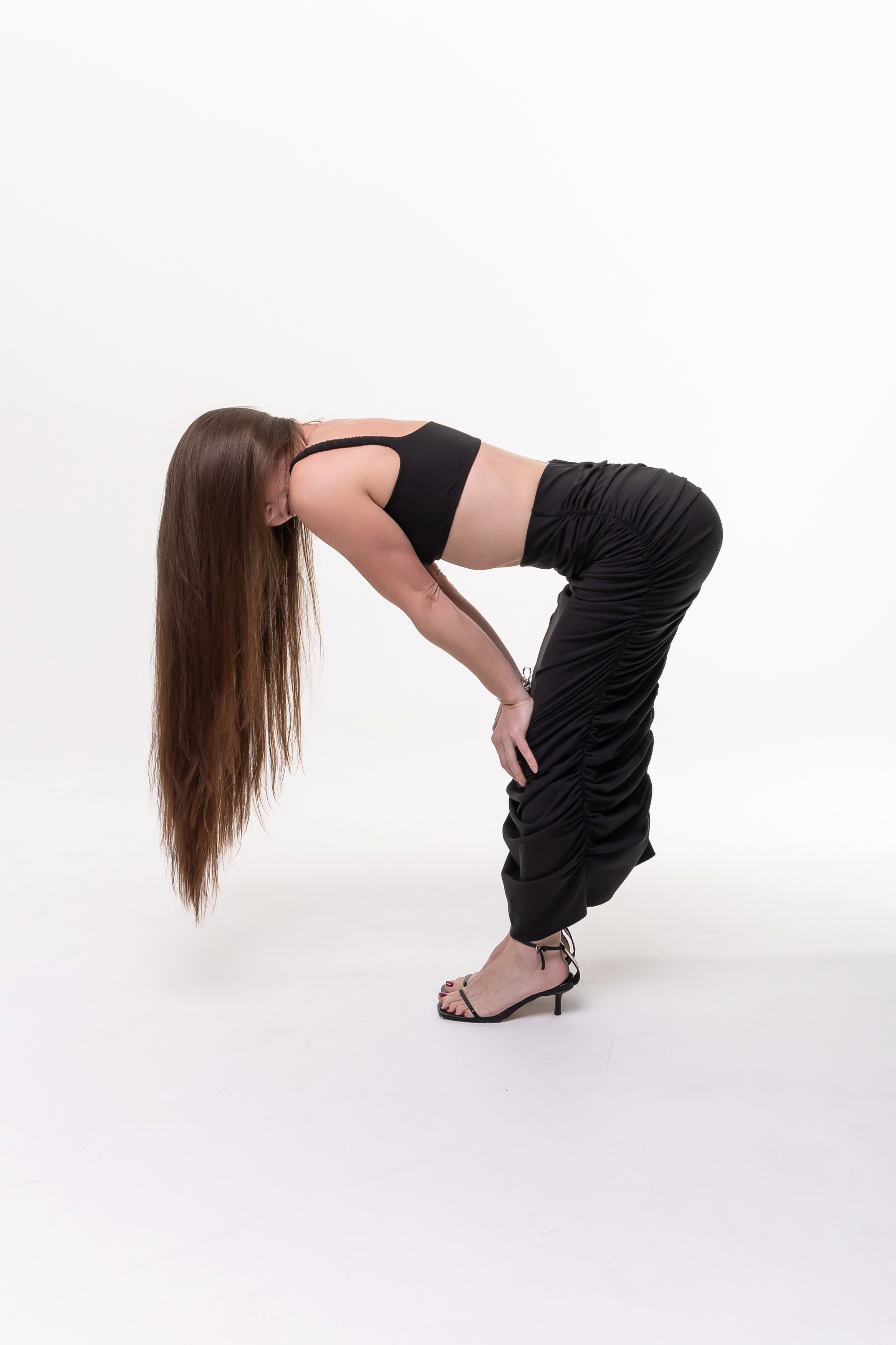 Megalomania. Фотограф свадебный, репортажный, индивидуальный, фото для маркетплейсов, брендов, автосалонов