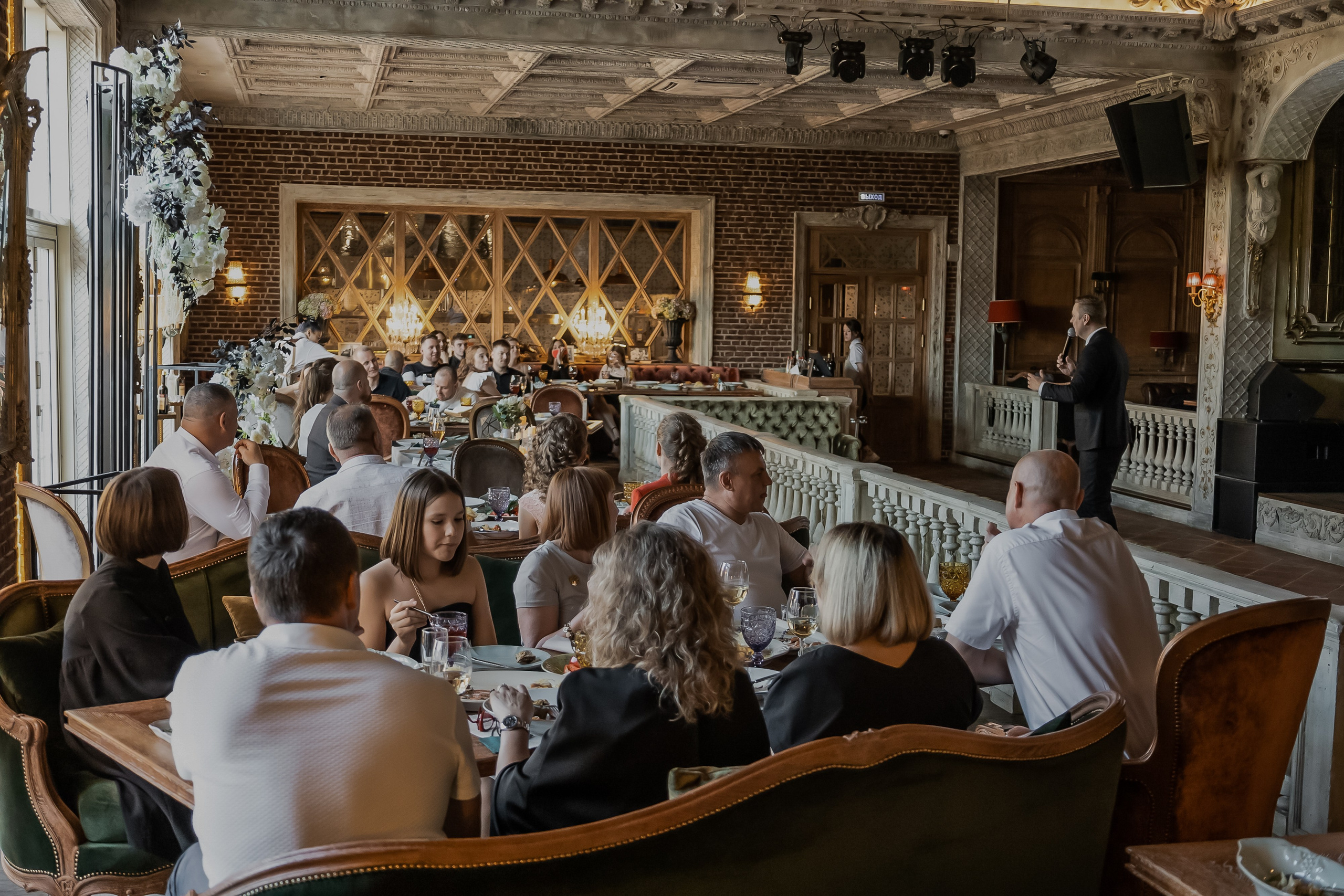 Mikhail & Elizabeth. Фотограф свадебный, репортажный, индивидуальный, фото для маркетплейсов, брендов, автосалонов