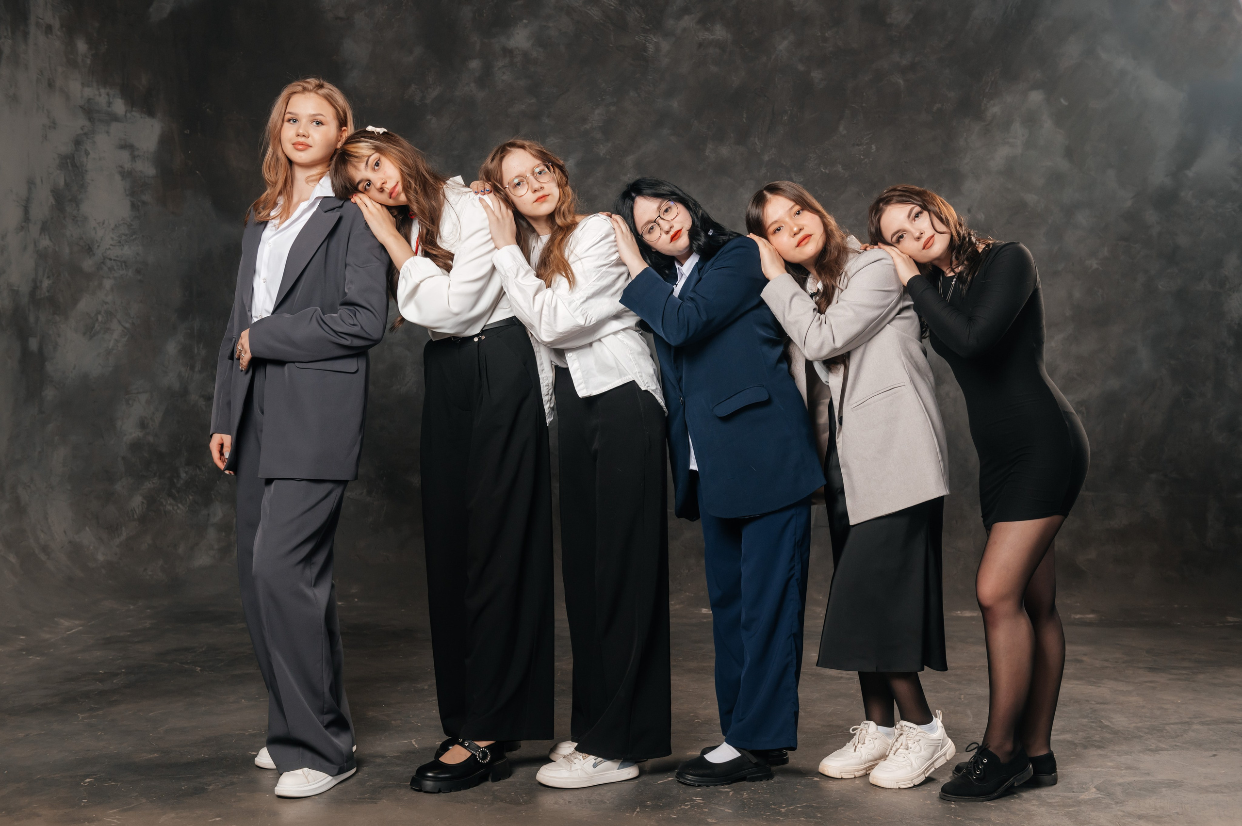 Старшие классы. Современные выпускные альбомы в Новосибирске