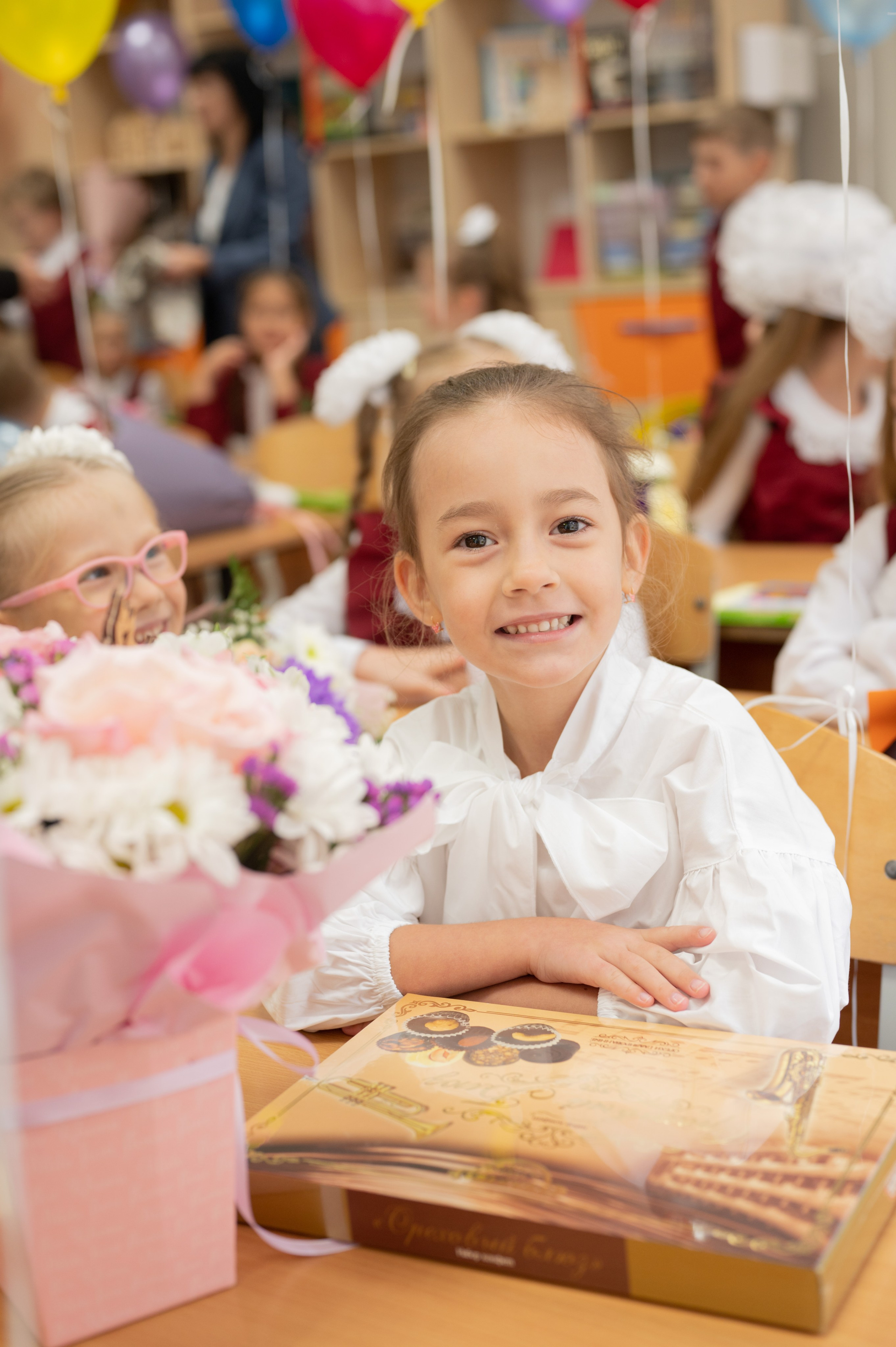 1 сентября 1 К 16 гимназия репортаж, линейка +в классе. Фотограф новорожденных, семейный детский в Тюмени Татьяна Морозова