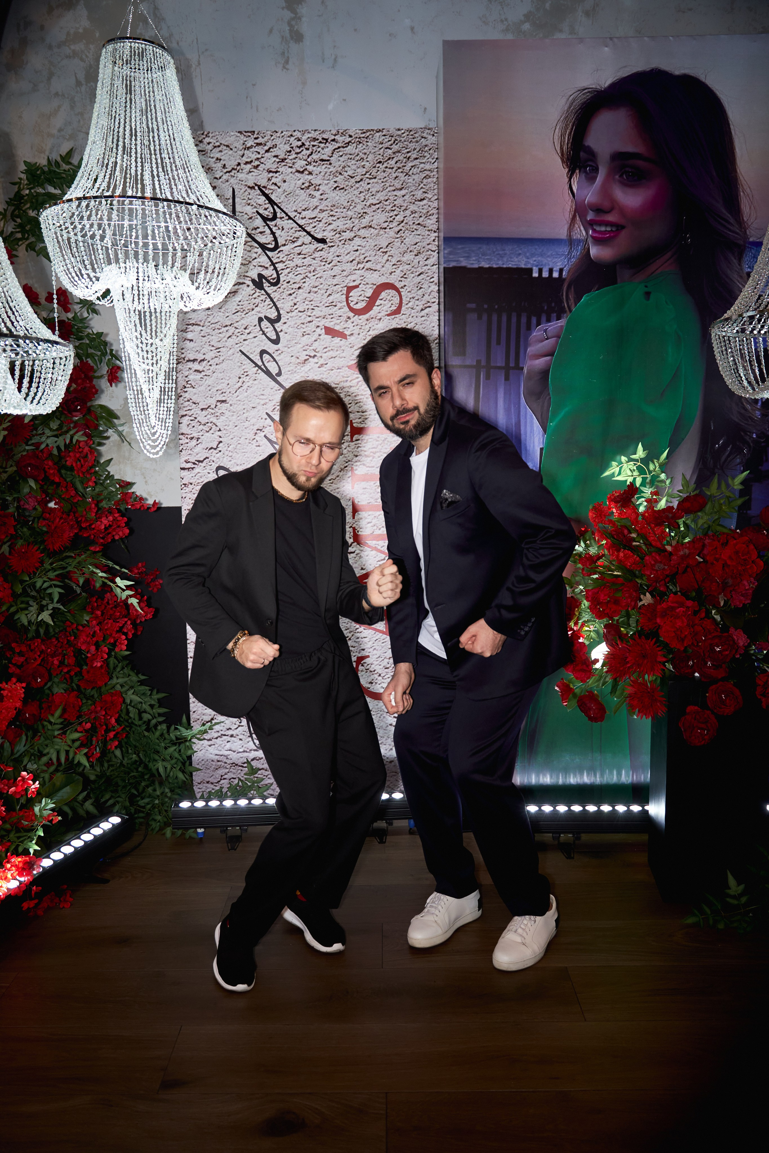 Светская съемка дня рождения 18 лет Камилле от ТВИНС СТУДИО. ТВИНС СТУДИО — лучшие свадебные фотографы и видеографы в Краснодаре