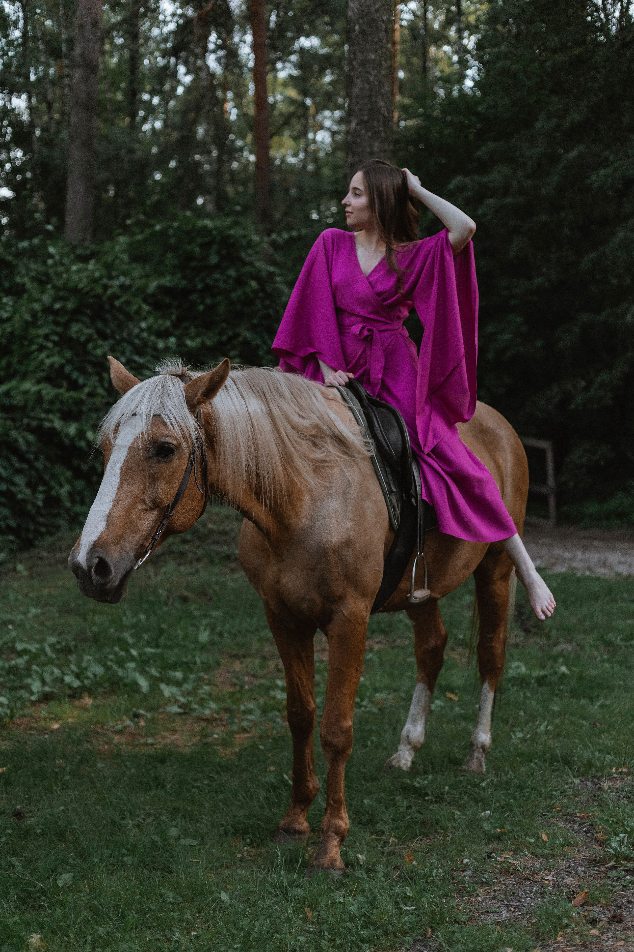 Алена. Женский и предметный фотограф