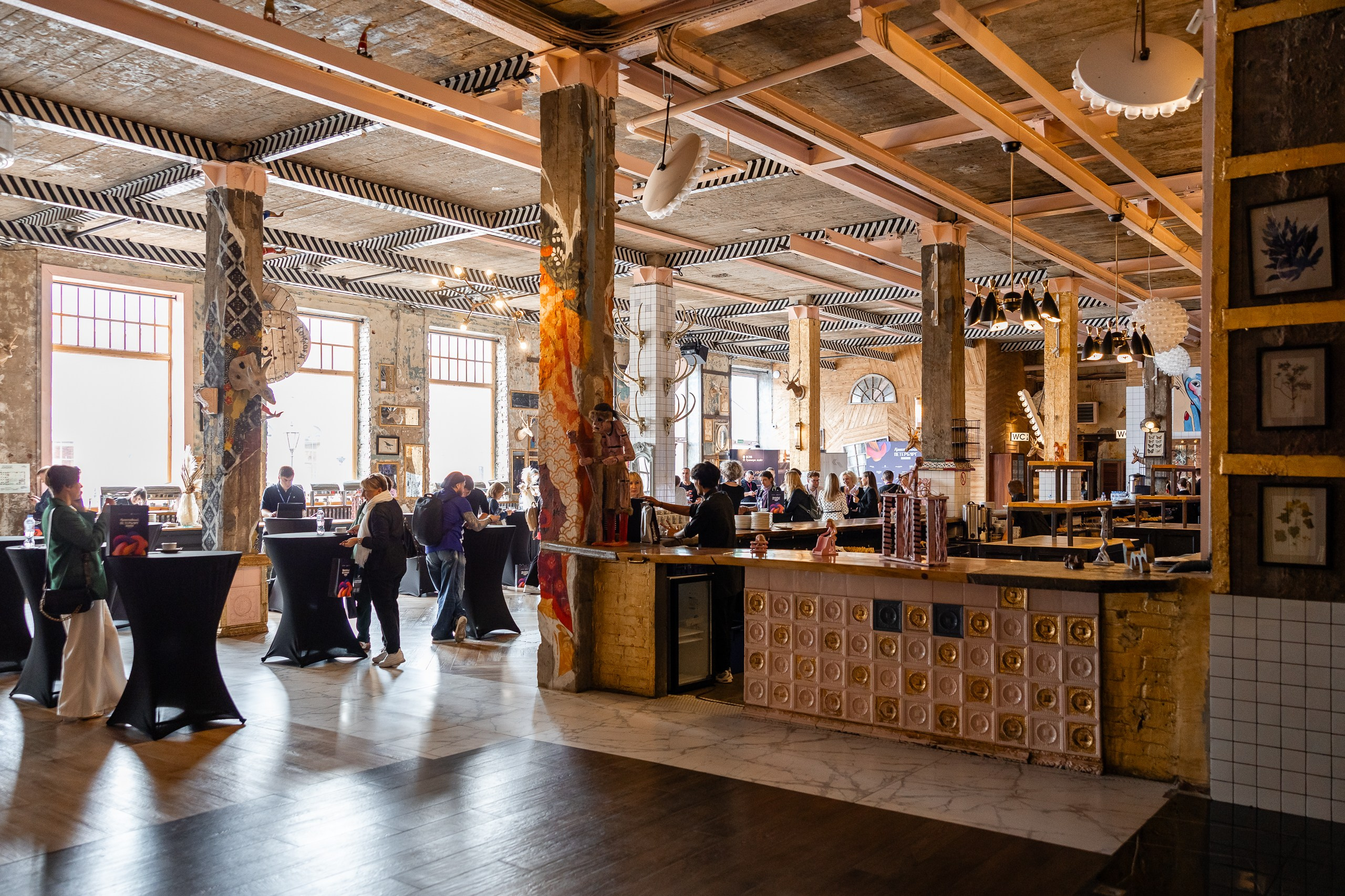 Форум «Креативный Петербург». Фотограф в Санкт-Петербурге — Сергей Петров