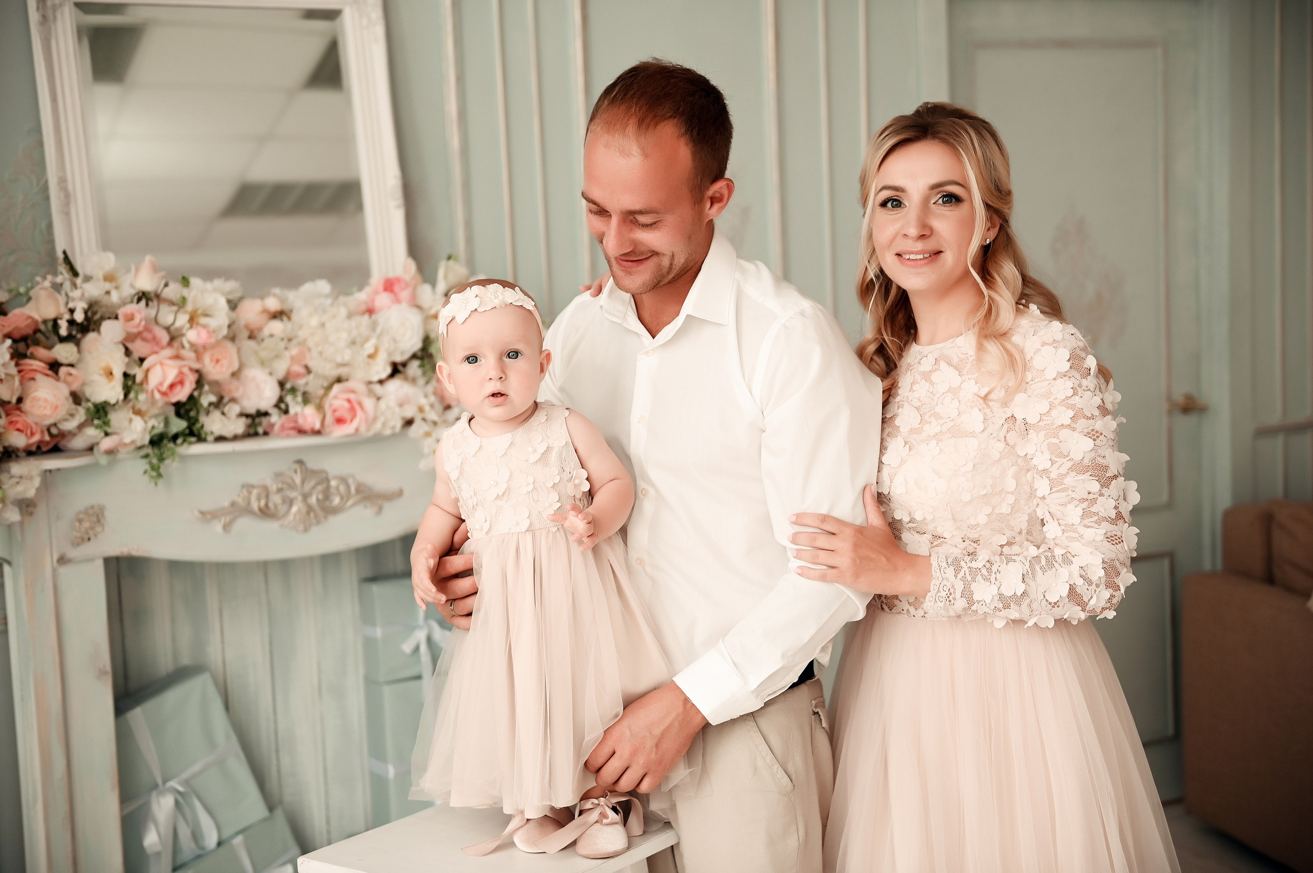 Семейная на 1 годик. Свадебный, семейный, детский, контент фотограф в Омске Максим Ильин