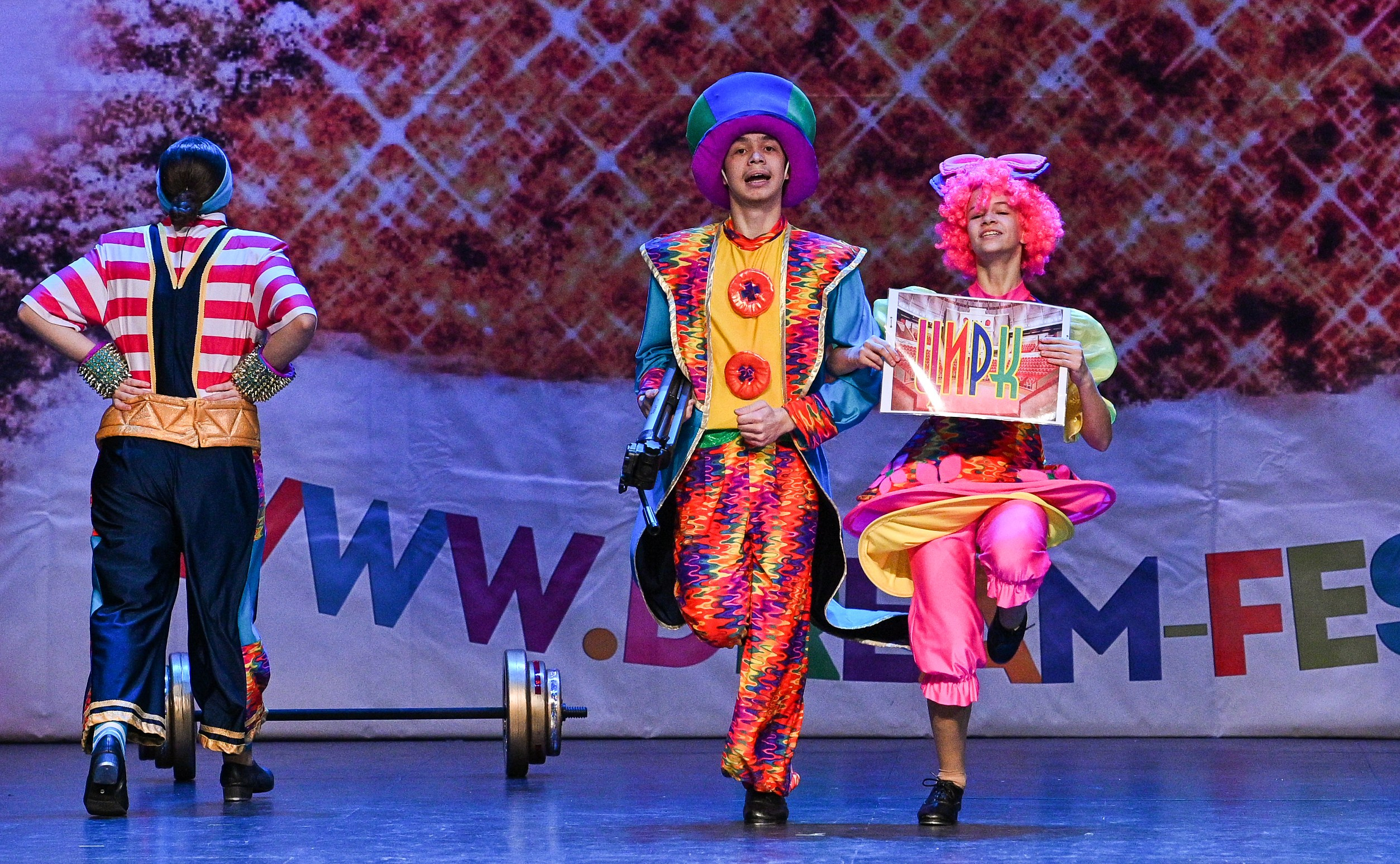 14.11.2024 «Новогодний Звездопад Талантов» Фестивальное движение «Шаг к мечте» г. Москва. Медиастудия Фото Концепт