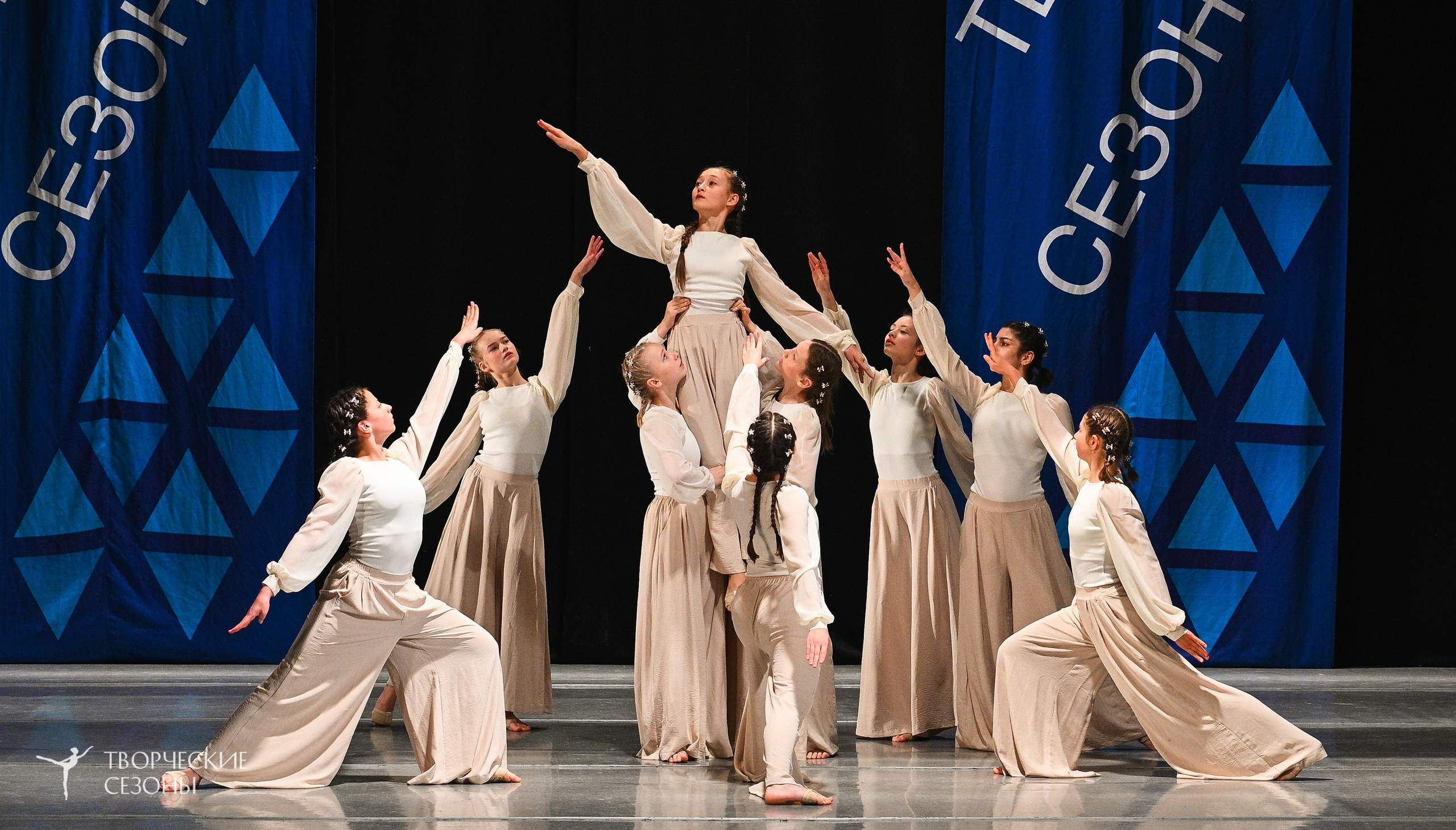 22.11.2025 IV Всероссийский хореографический фестиваль «Россия танцует на Волге». Медиастудия Фото Концепт