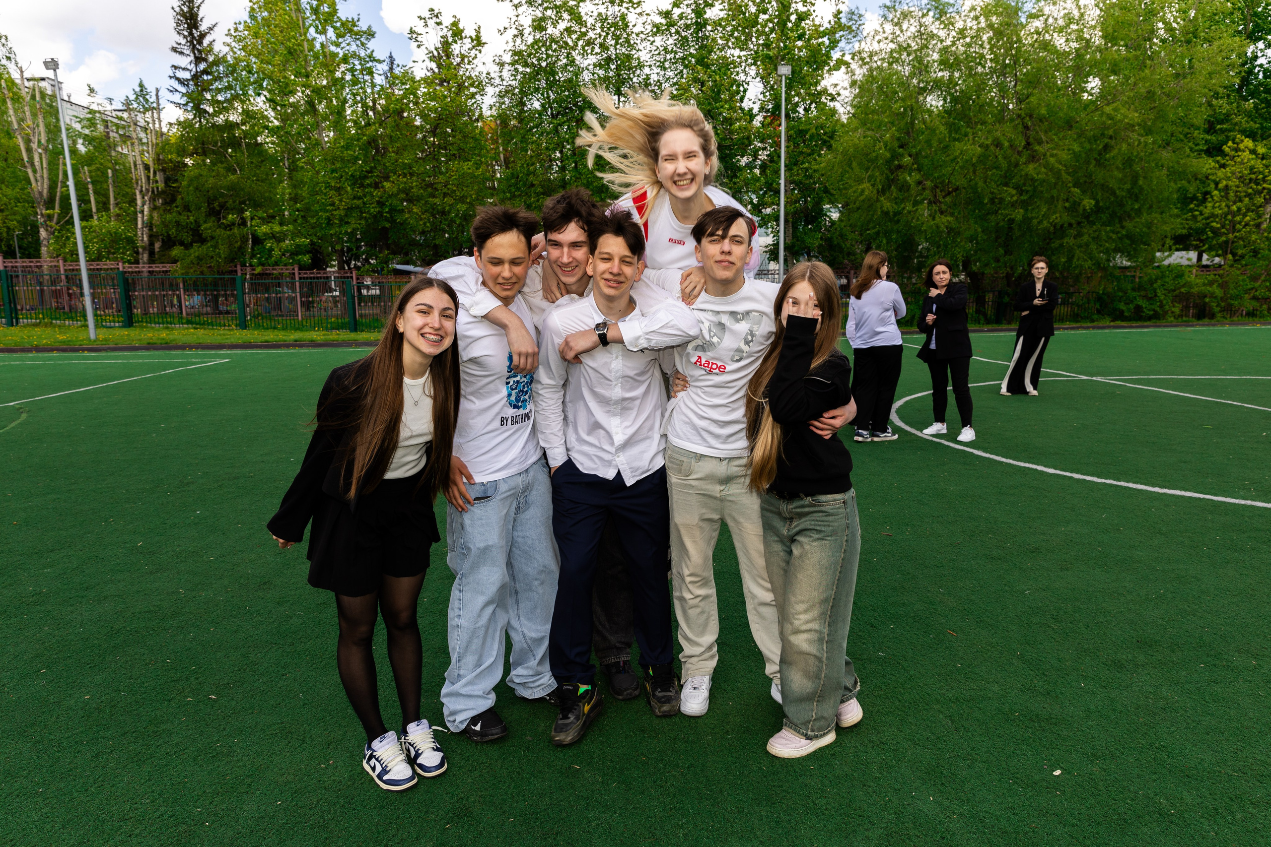 Школьные фотографии. Выпускные альбомы с оживающими фотографиями. Москва, Балашиха