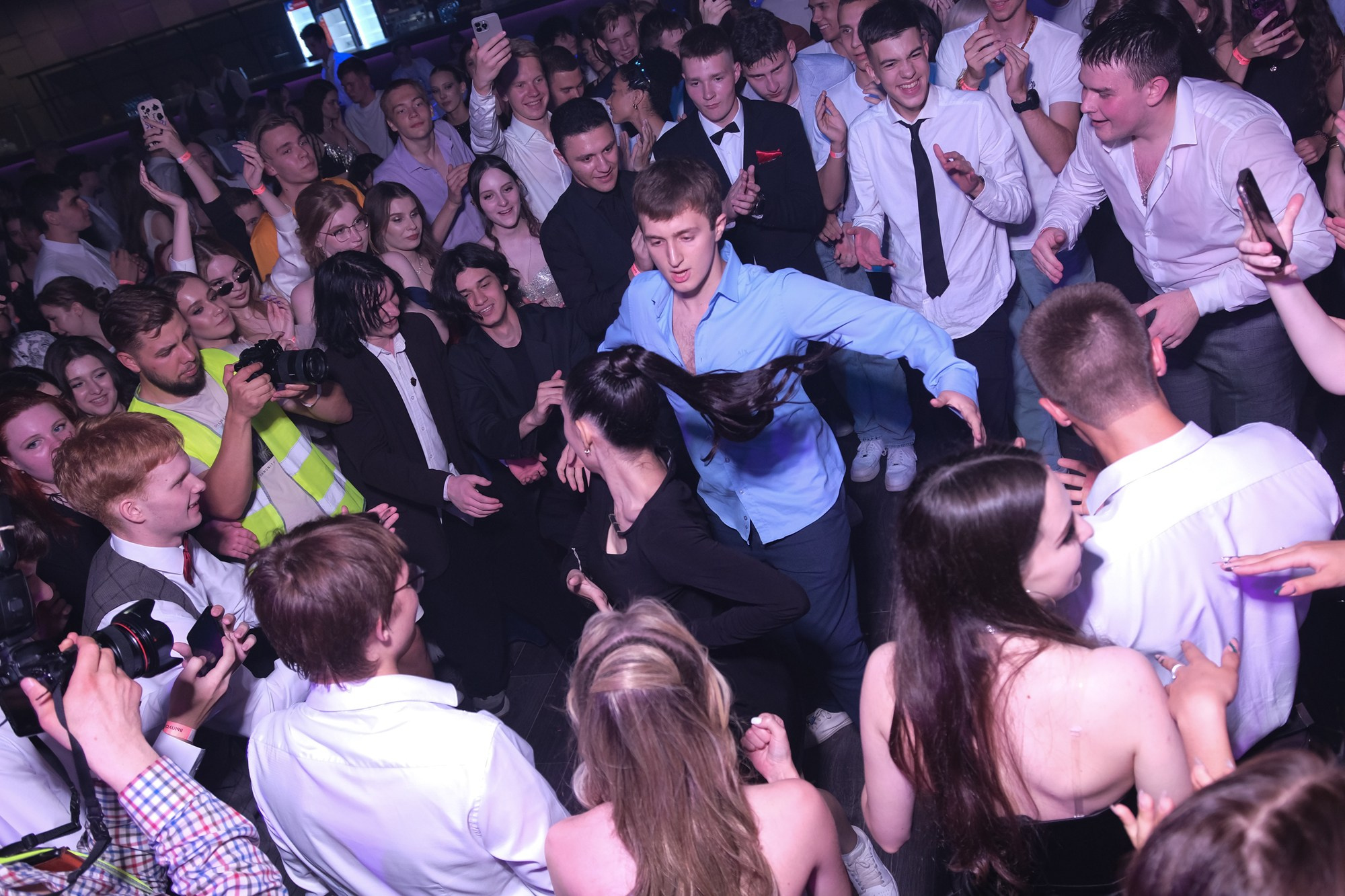 Выпускной альбом. Фото и видеосъемка