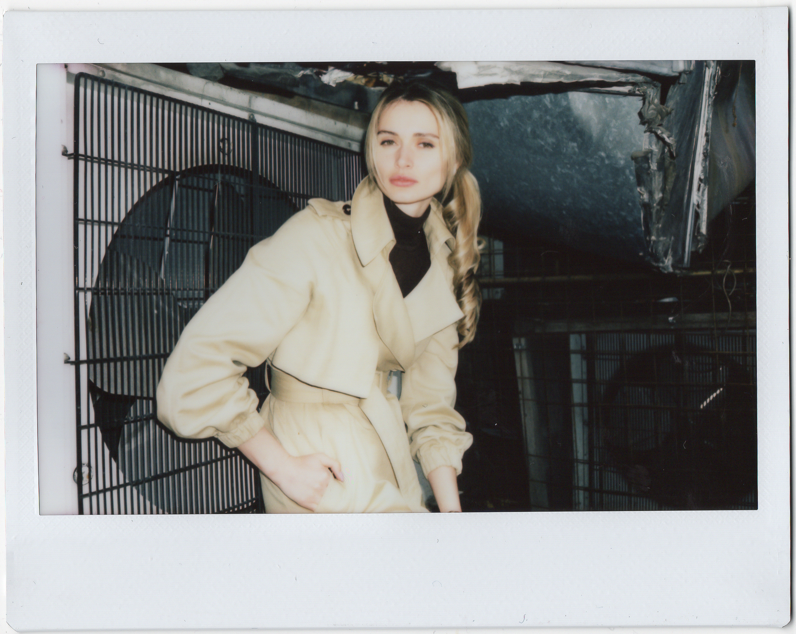 Polaroid. Фотограф и видеограф в Москве Алексей Толстиков