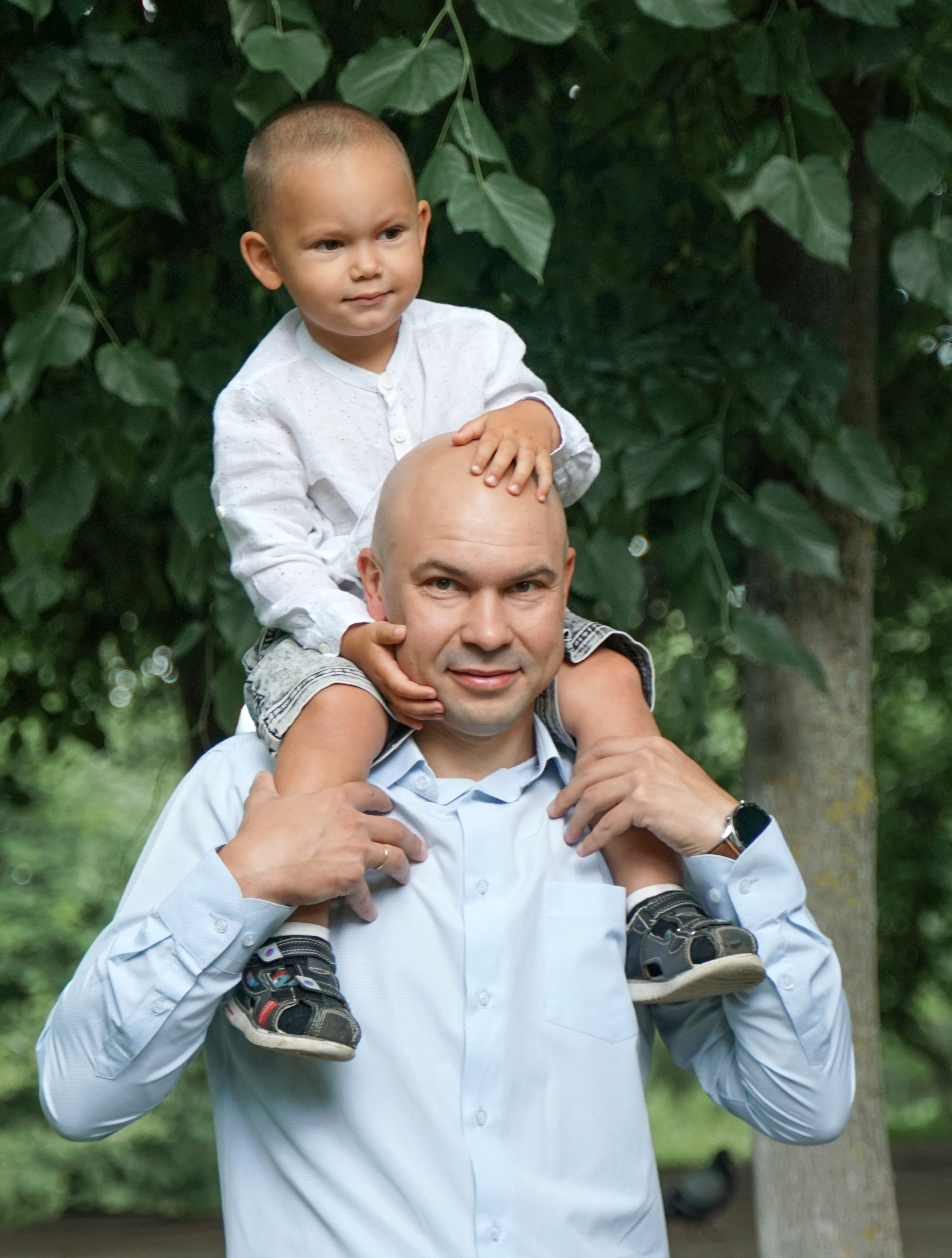 Семейная фотосессия на прогулке в Белкинском парке г. Обнинска. Фотограф Наталья Погодина в г. Обнинске