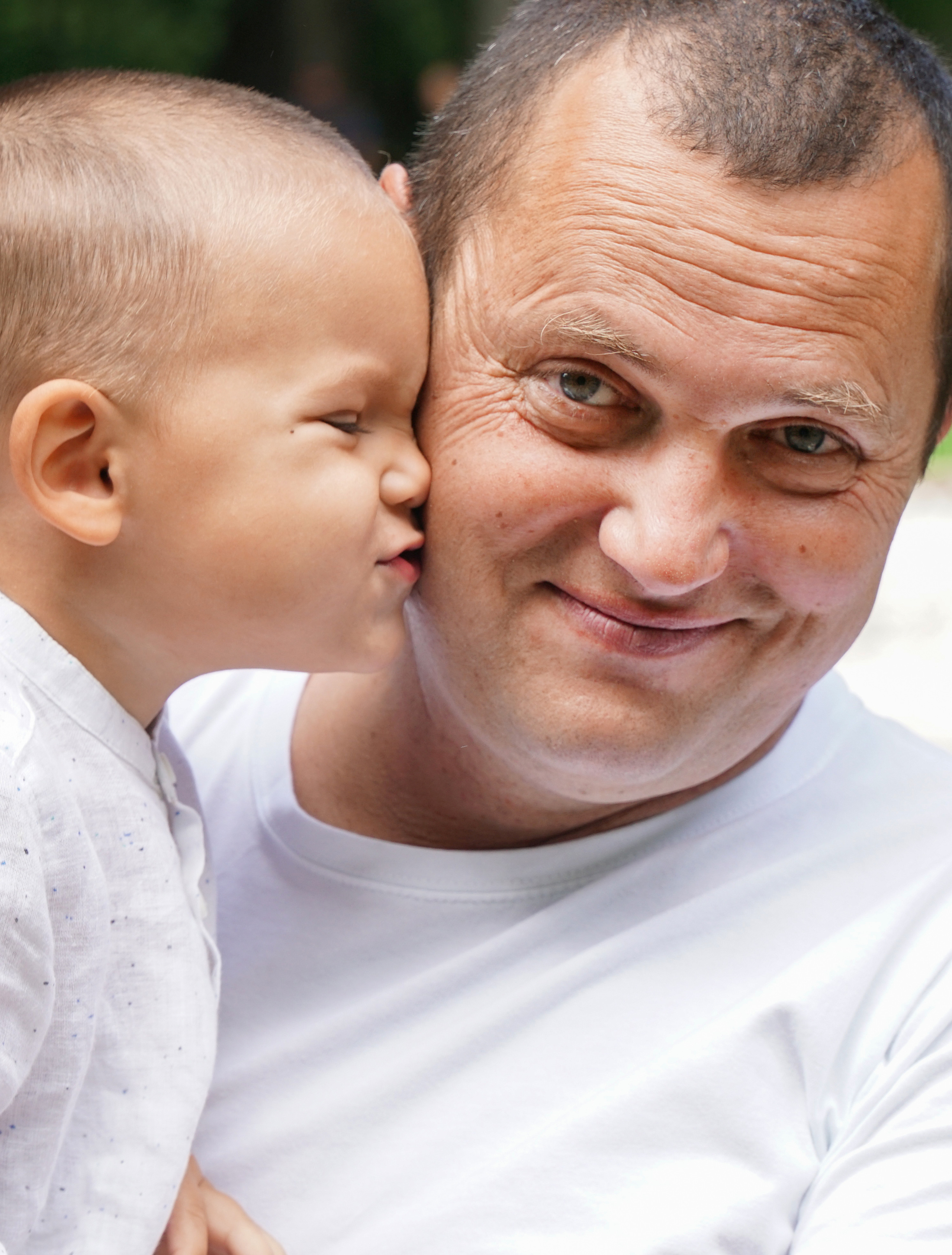 Семейная фотосессия на прогулке в Белкинском парке г. Обнинска. Фотограф Наталья Погодина в г. Обнинске