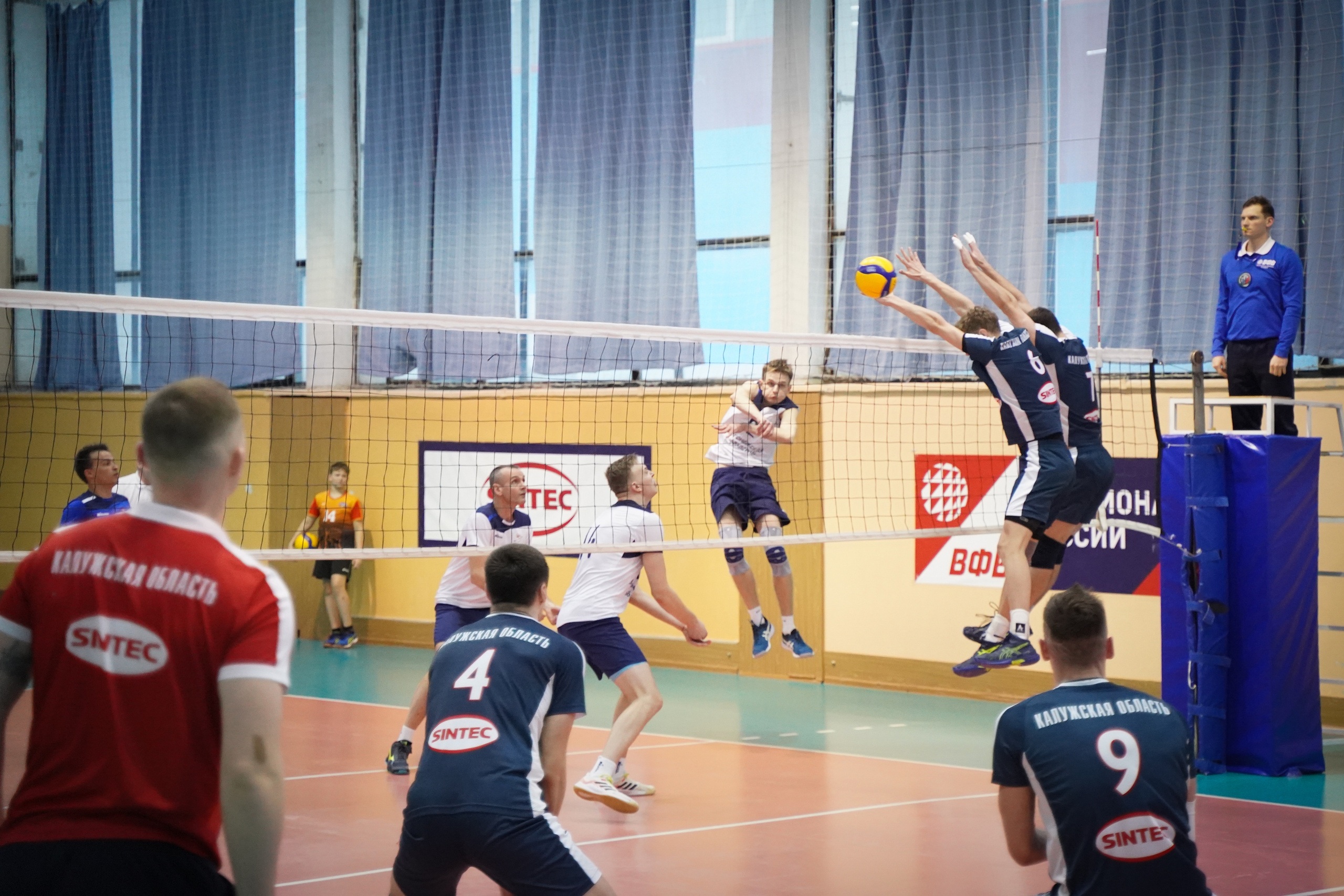 Чемпионат по волейболу. Фотограф Наталья Погодина в г. Обнинске