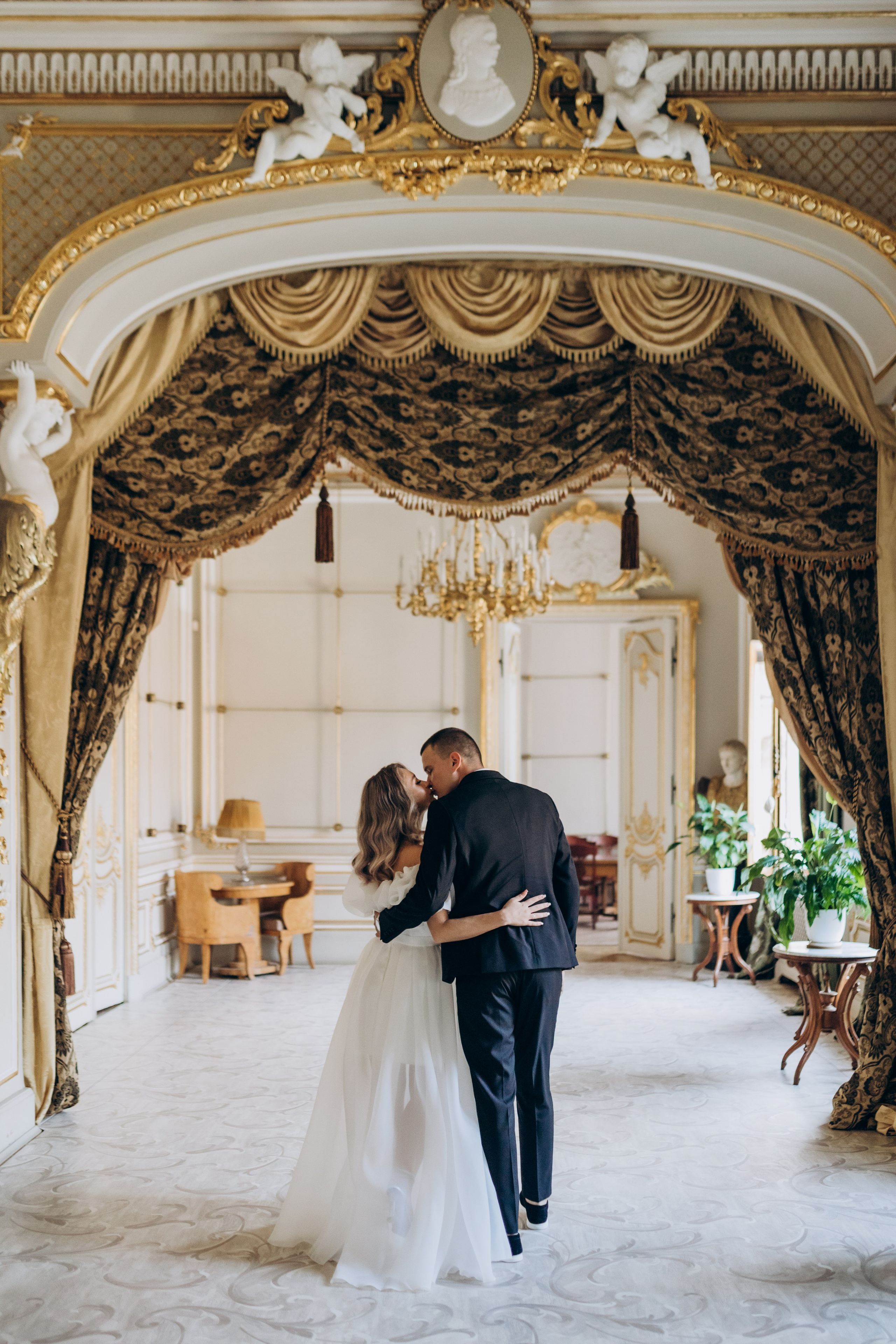 Дмитрий и Ангелина. Дом архитектора. Свадебный и love story фотограф в Санкт-Петербурге
