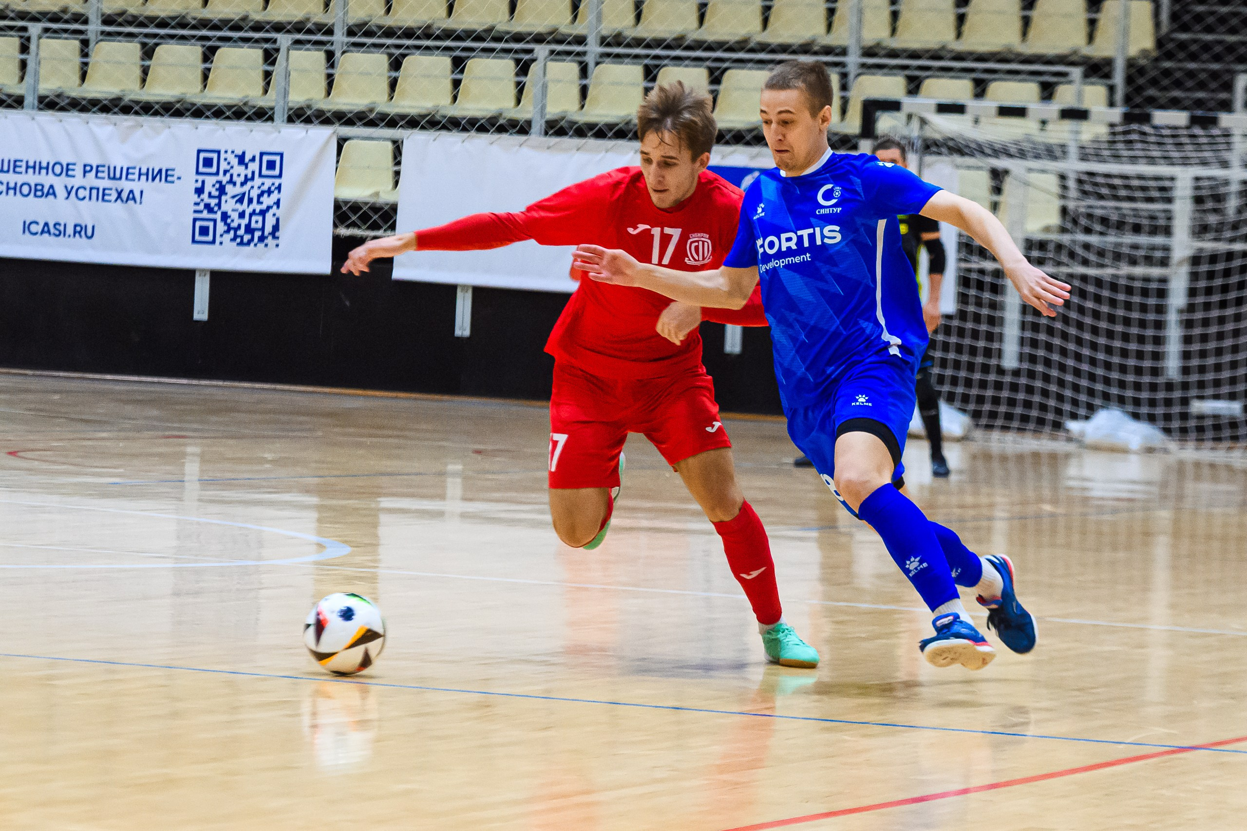 Высшая лига по футзалу — Сезон 2024-2025 — 2ой тур. Репортажный фотограф в Кемерово