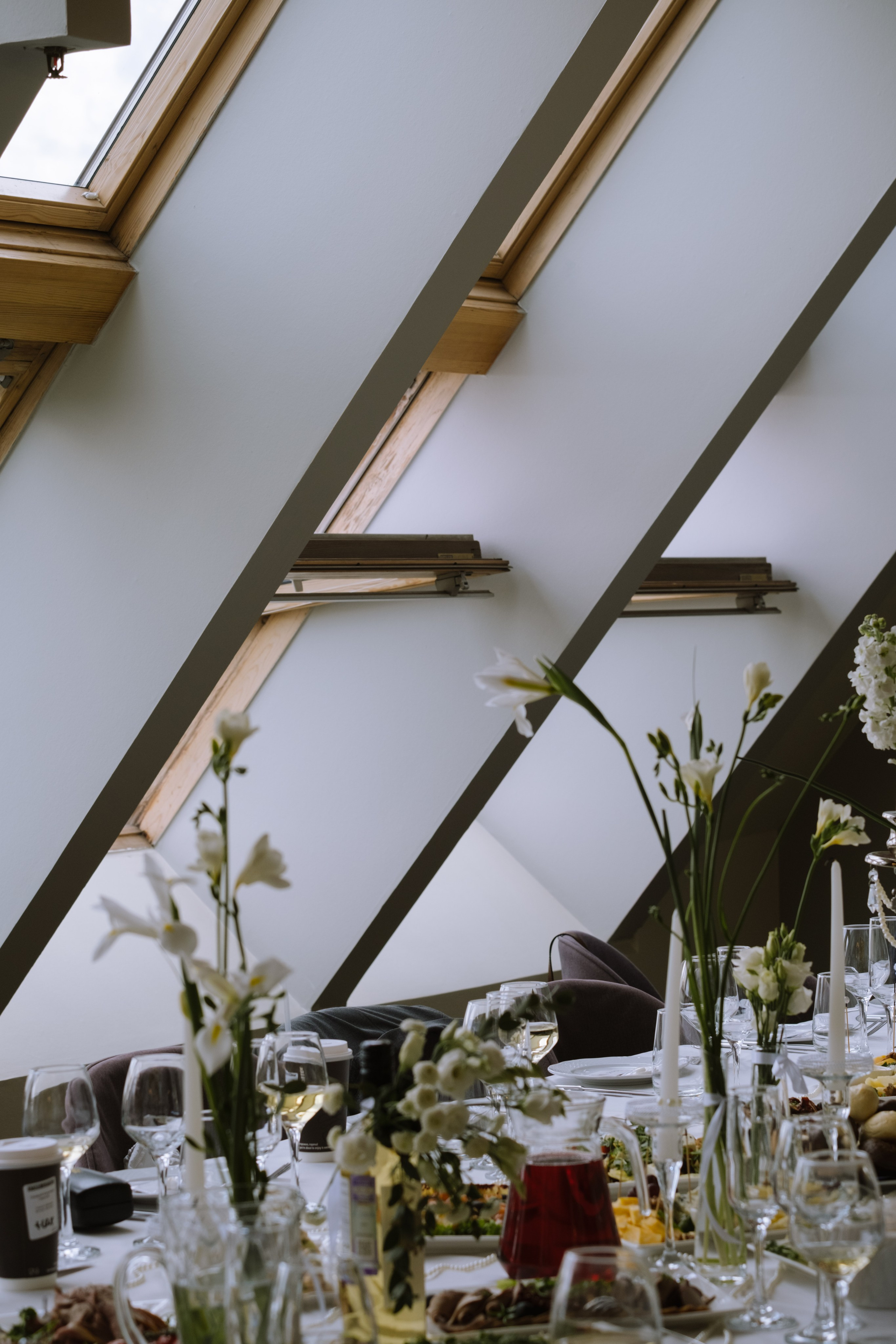 СВАДЕБНЫЙ БАНКЕТ НА ВЛАДИМИРСКОЙ В САНКТ-ПЕТЕРБУРГЕ (КАМЕРНАЯ СВАДЬБА). Профессиональный фотограф, Санкт-Петербург — Виктория Богомолова