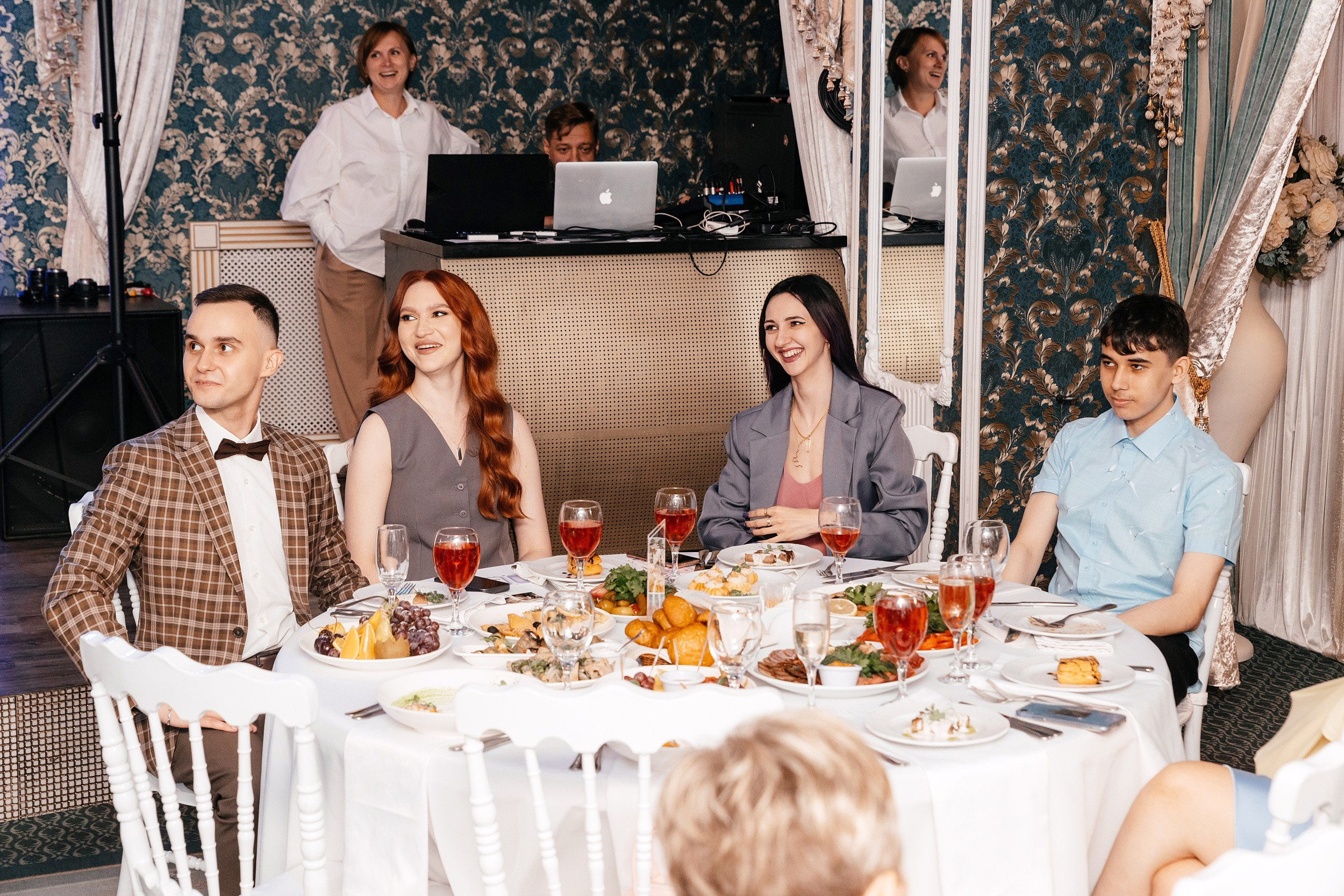 Виталий и Анита. Свадебный, репортажный фотограф в Тюмени Сергей Тапилин