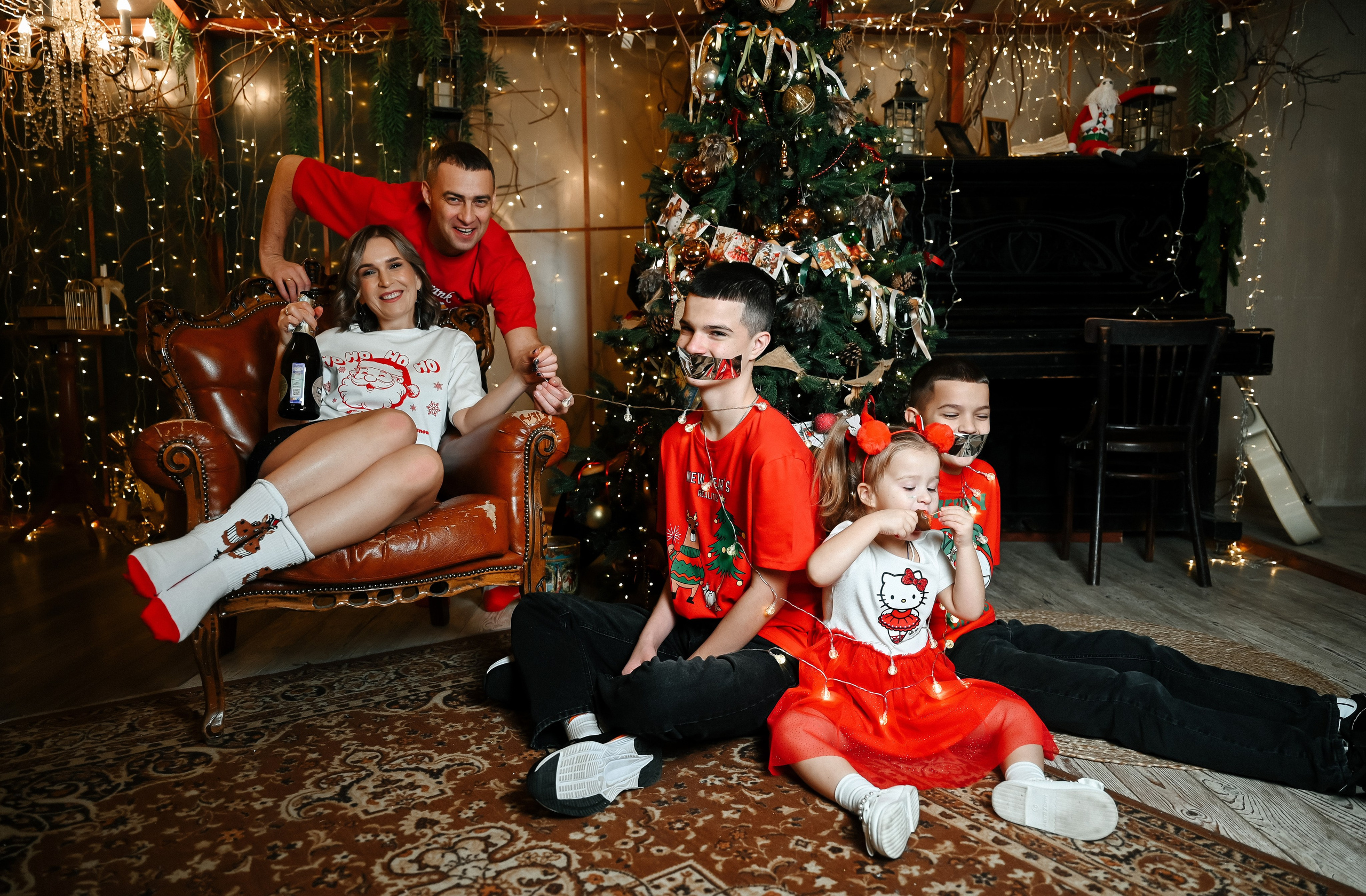 Семейная фотостудия. Фотограф Алёна Мил