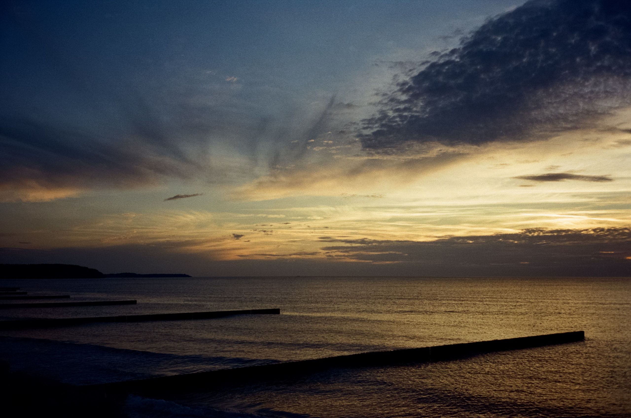 Вечерняя прогулка и закат в Светлогорске. Фотограф-документалист Мария Осокина