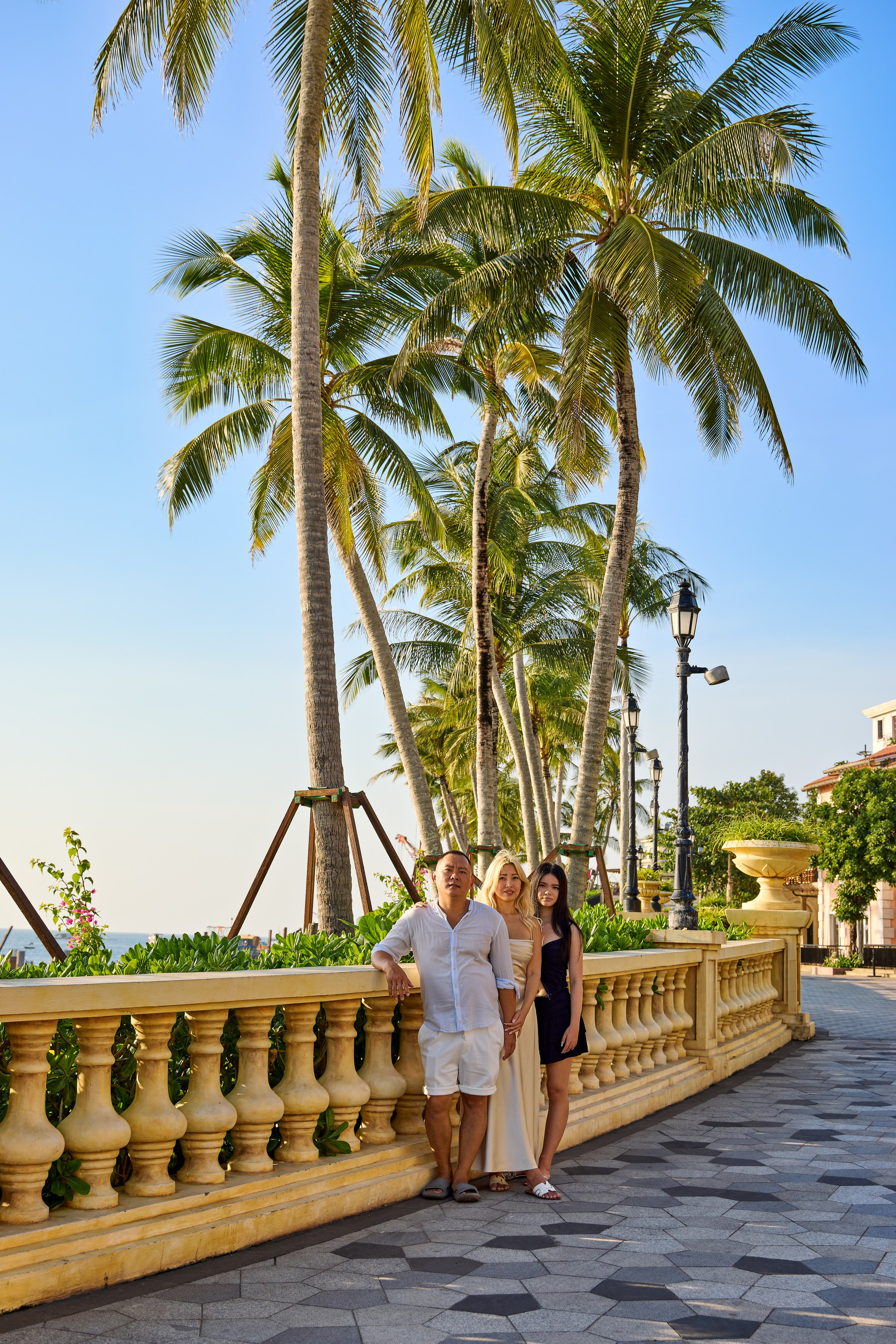 Family Photoshoot in Sunset Town