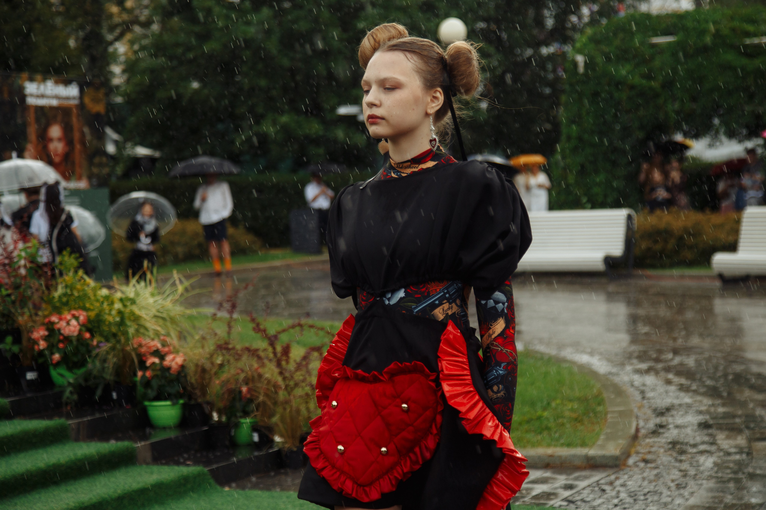 Зеленый подиум. Свадебный Семейный Репортажный фотограф в Москве