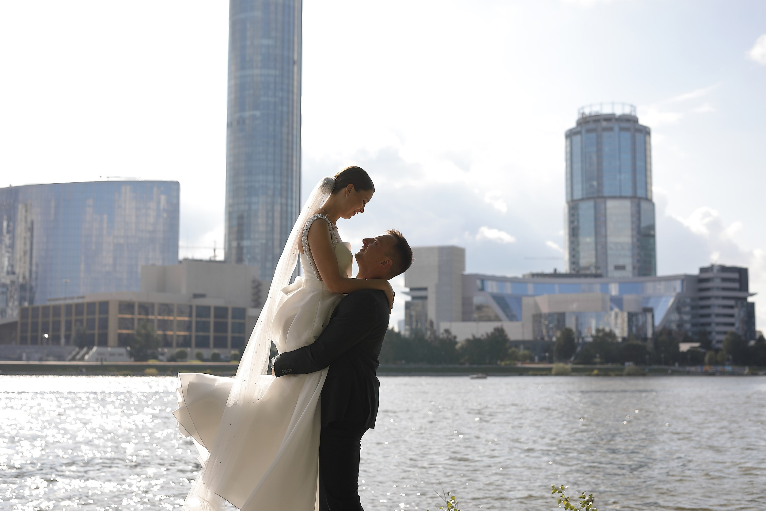 Владимир и Виктория. Свадебный и семейный фотограф и видеограф в Екатеринбурге Полянские Тимур и Анастасия