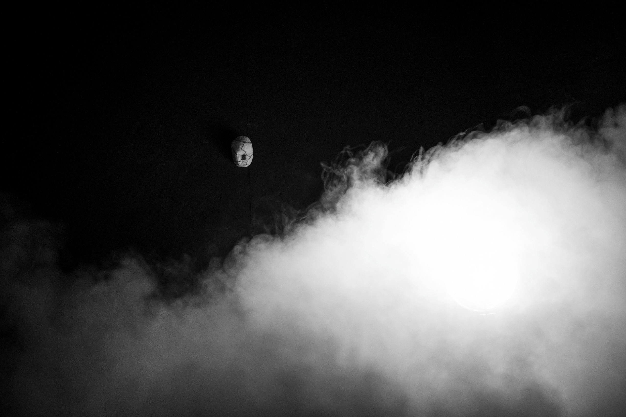 Выставка — перформанс «Мам, я дома!». Фотограф Светлана Амирханова