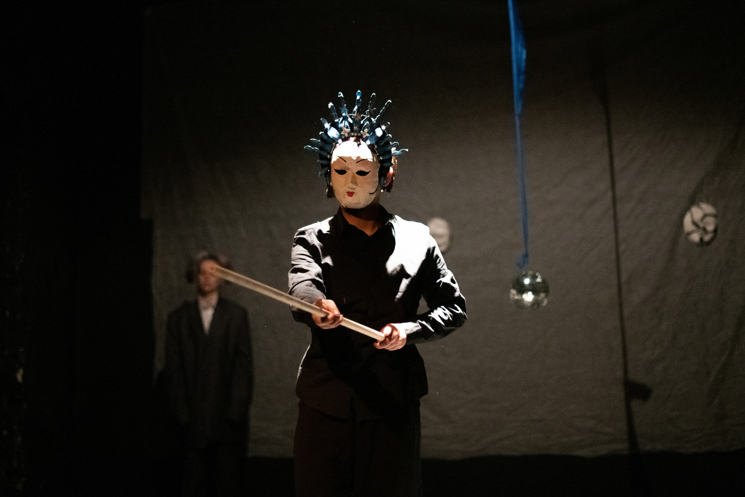 Выставка — перформанс «Мам, я дома!». Фотограф Светлана Амирханова