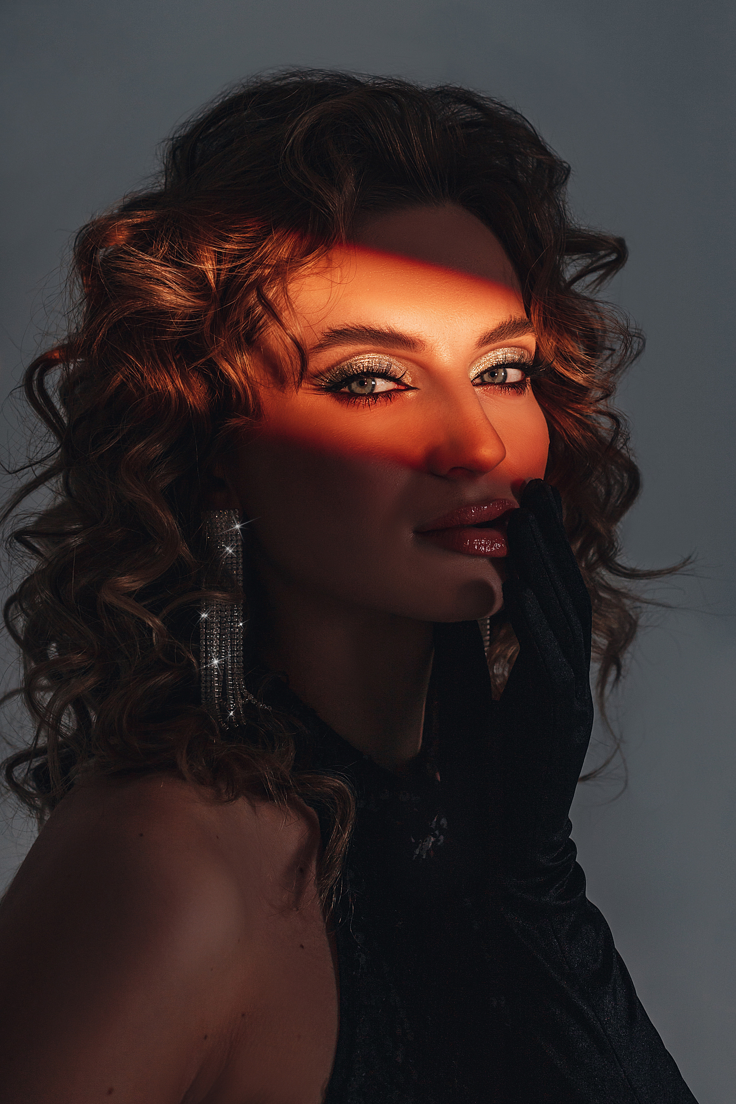 Модельная съёмка, игра со светом, фотостудии.