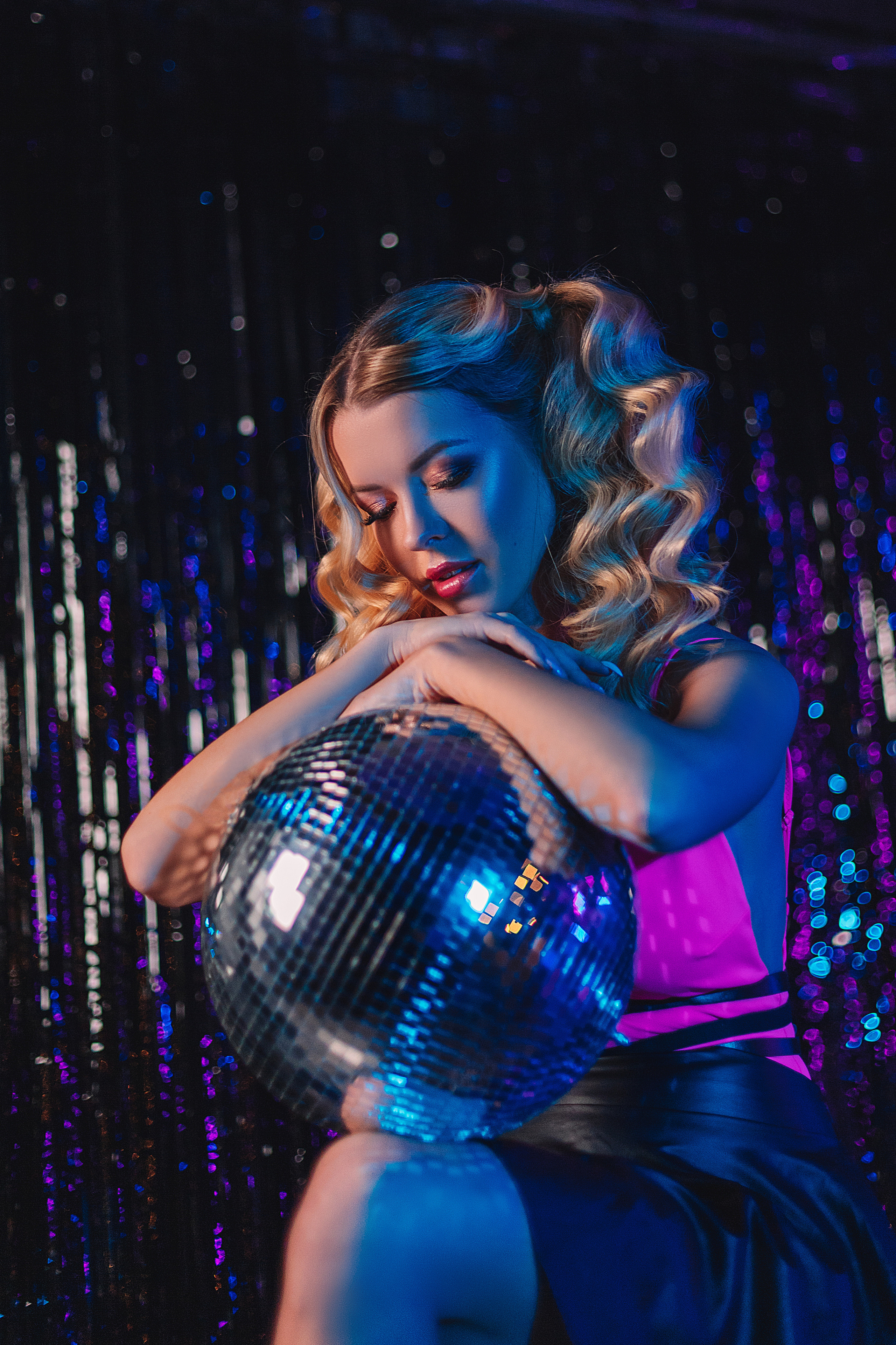 Дискошар, индивидуальная съёмка, фотостудия.