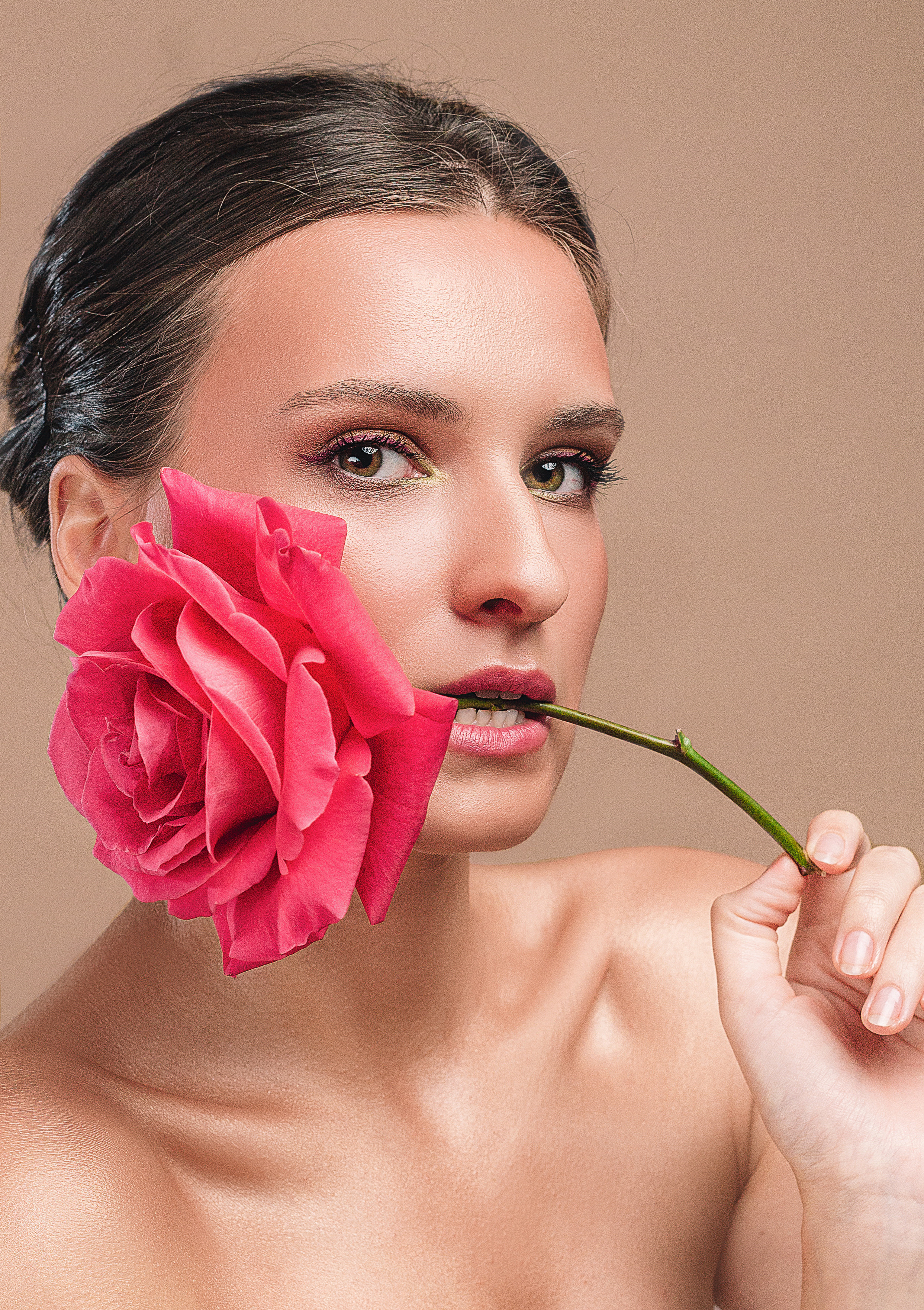 Портретная съёмка, лицо крупным планом, бьюти съёмка.