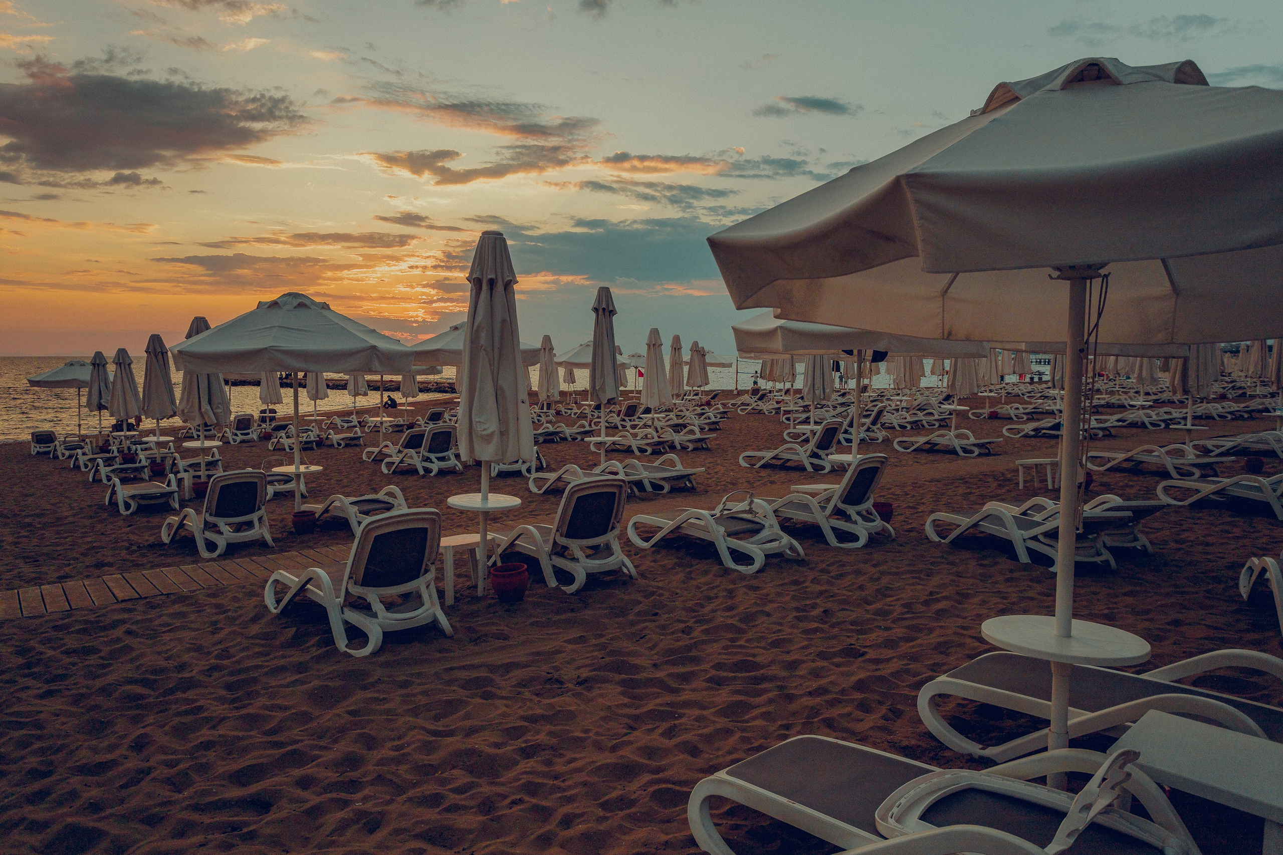 закат на пляже