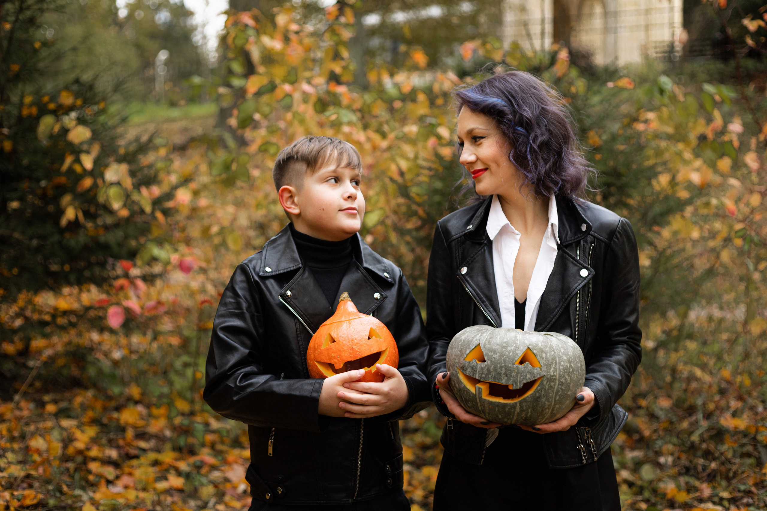 Катя и Вася. Фотосессия на Хэллоуин в парке. Семейный и детский фотограф в Санкт-Петербурге Павлова Елена