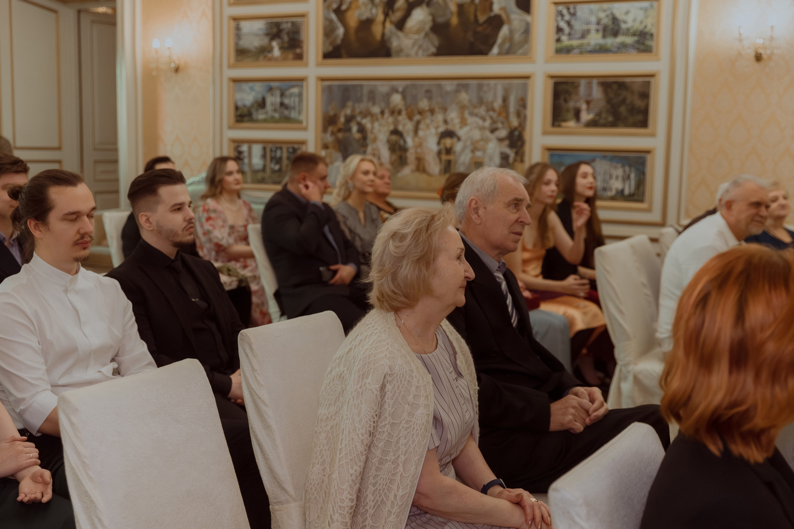 Welcome back to your own dinner party. Фотограф Лия Козловская Минск