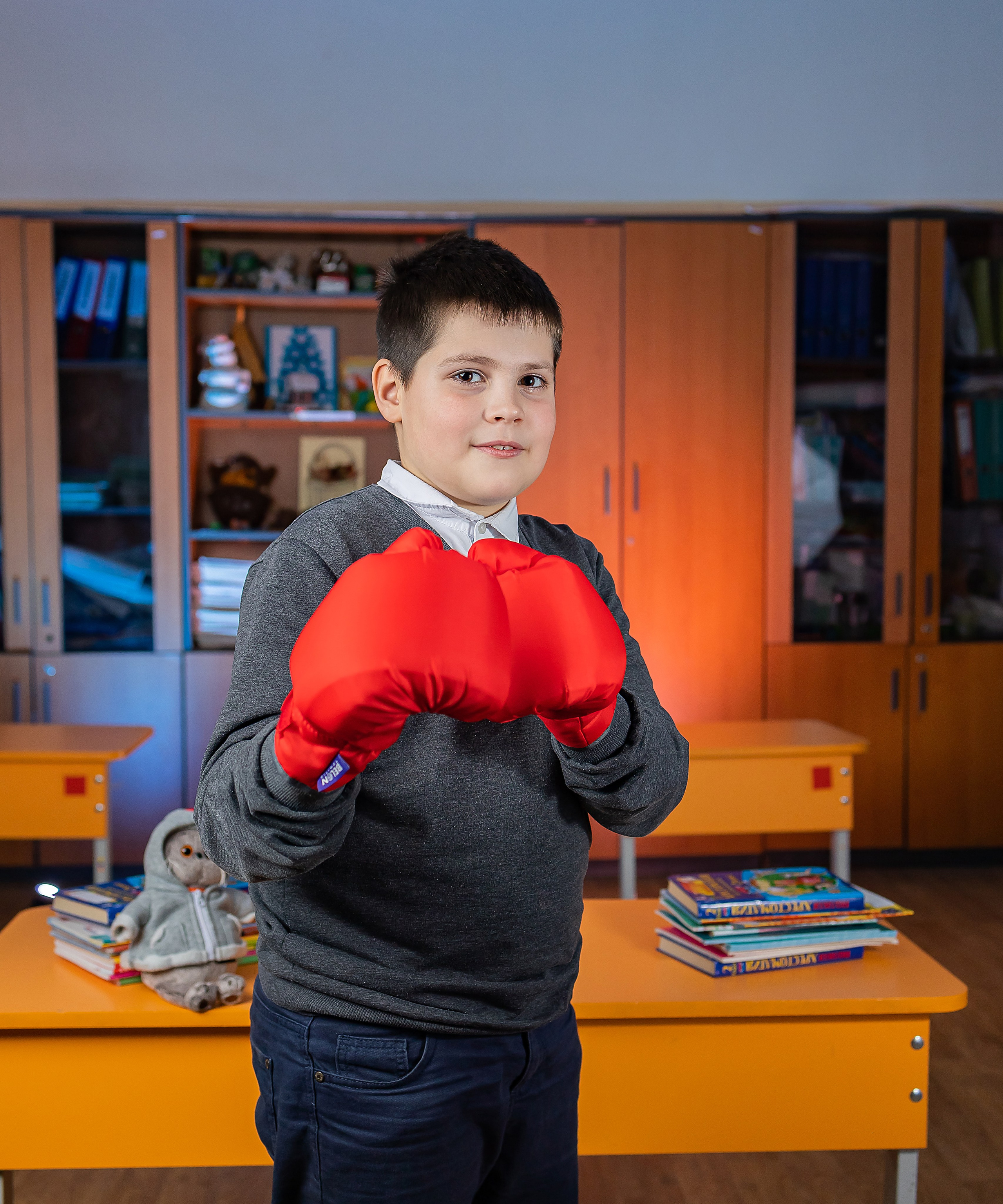 Выпускники начальной школы. LiveBook39 — студия выпускных альбомов Светланы Микишаниной в Калининграде