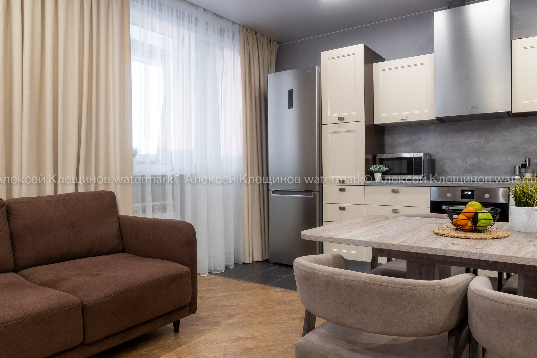 Квартира 100 м² «Нескучный серый и розовый фламинго». Батракова Наталья дизайнер интерьеров Санкт-Петербург Москва Архангель