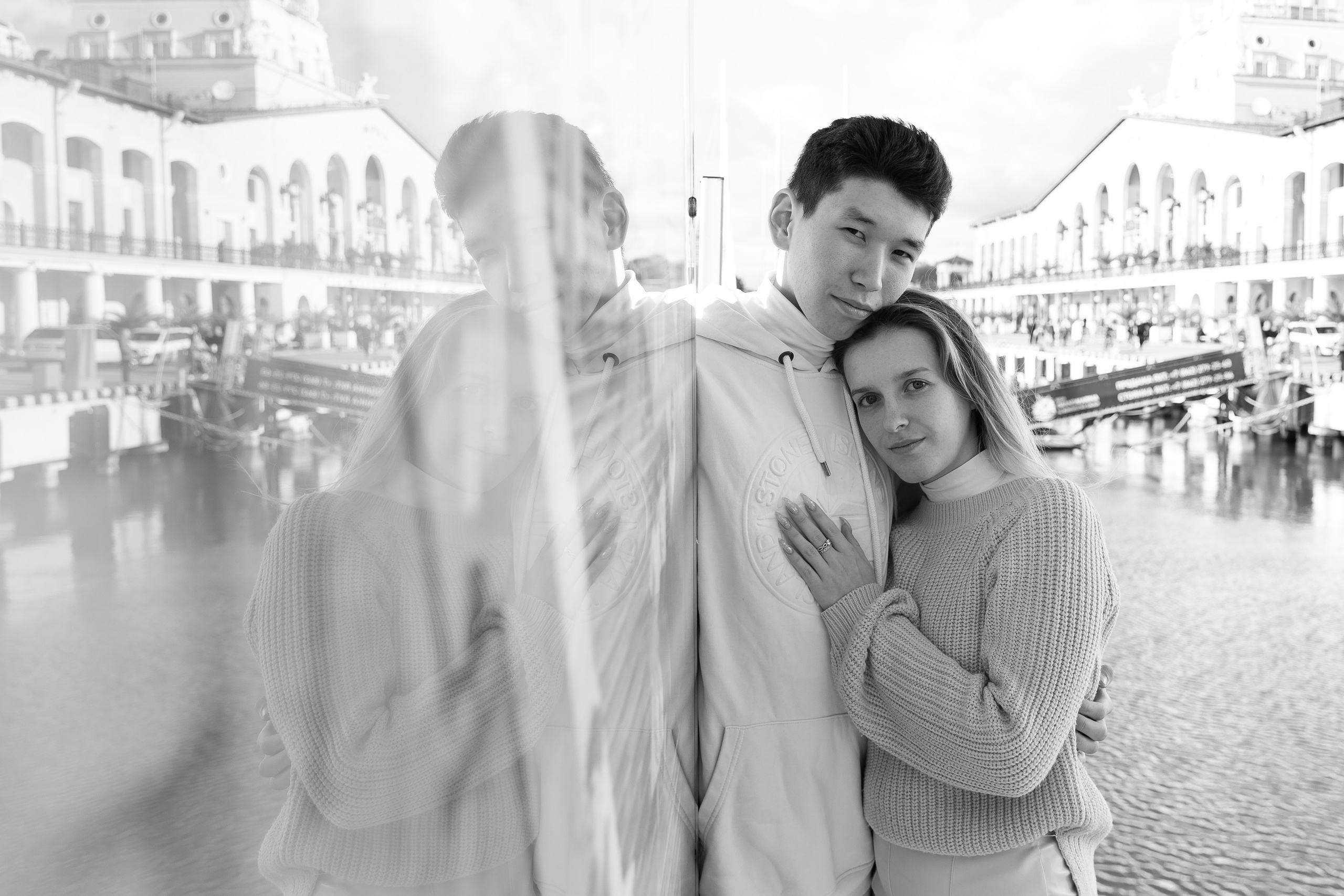 У морского вокзала. Фотосъёмка Сочи, Адлер, Красная Поляна