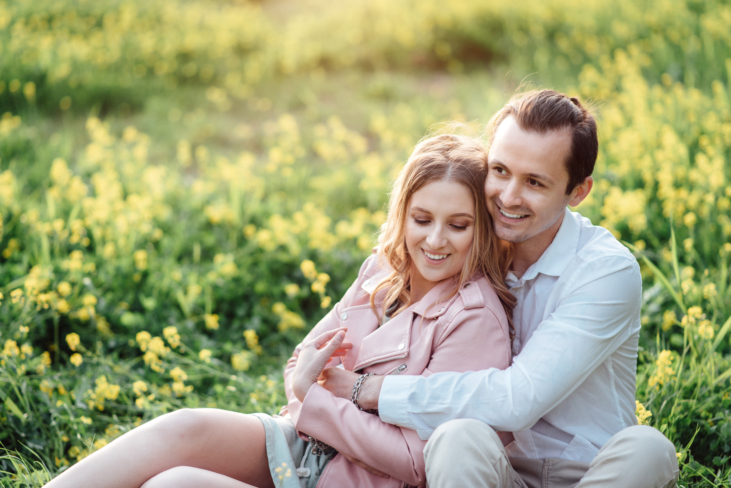 Фотосессия Love Story в яблоневом саду. Свадебный фотограф в Санкт-Петербурге Венера Ахметова