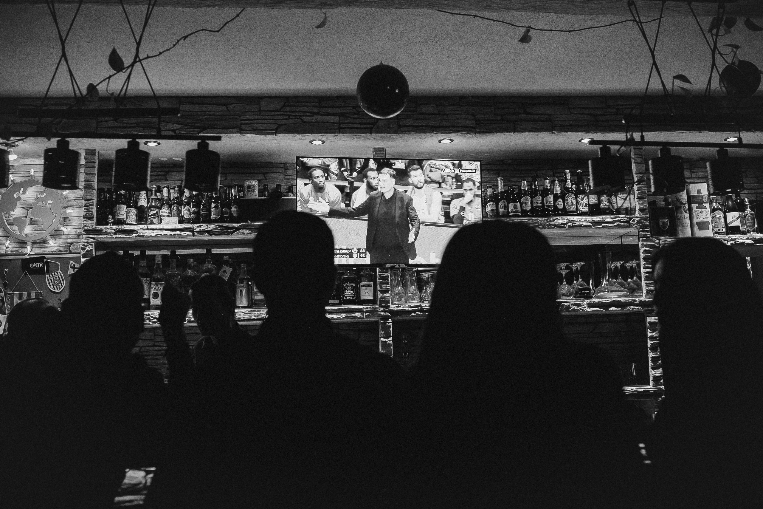 Репортажная фотосъёмка для бара в Херцег-Нови. Семейный и свадебный фотограф в Черногории Татьяна Белякова