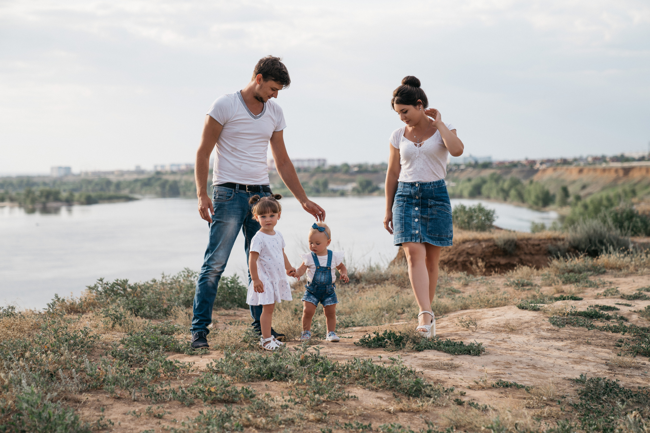 Ваня+Катя+Маша+Василиса. Свадебный и семейный фотограф в Волгограде Юлия Гринева