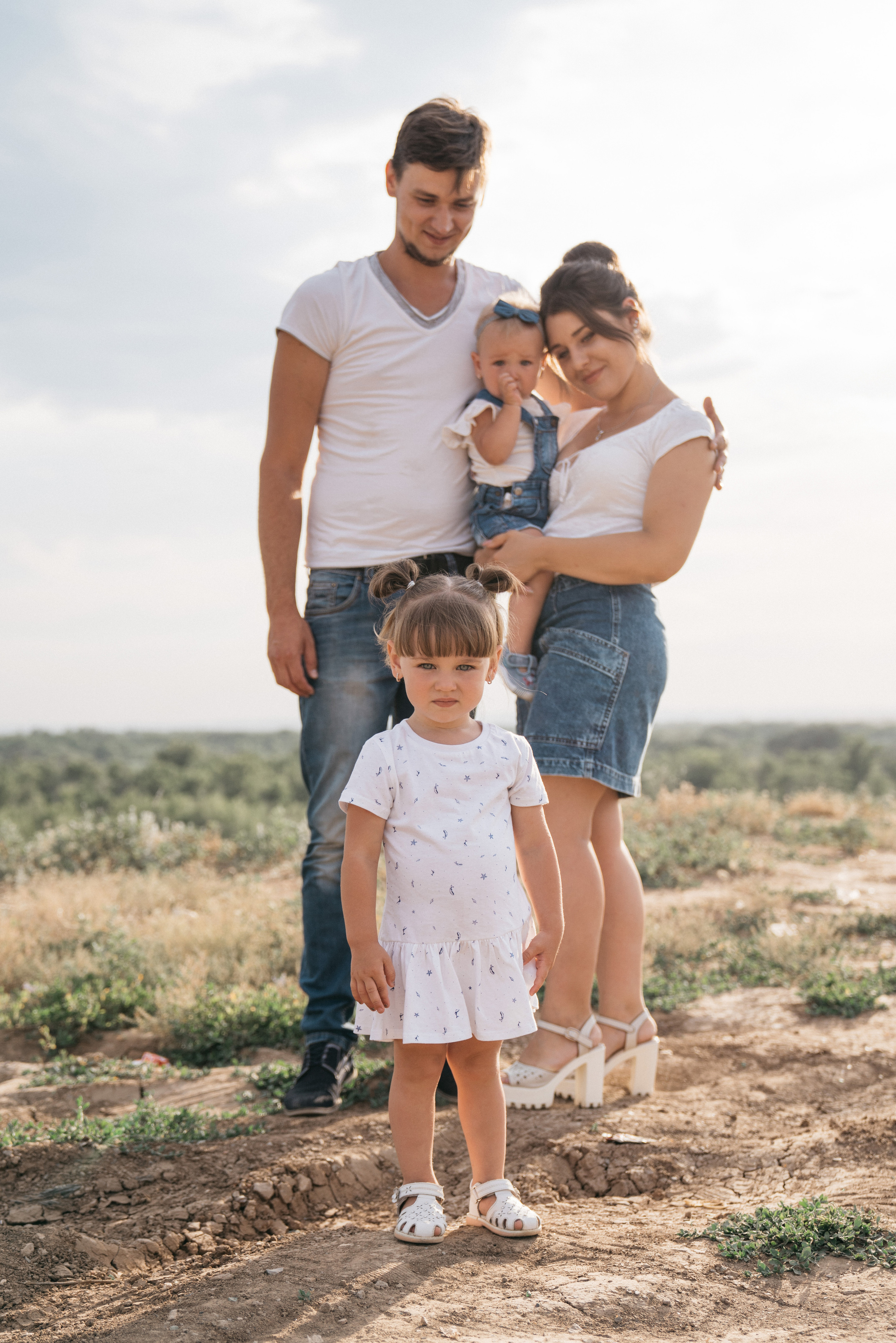 Ваня+Катя+Маша+Василиса. Свадебный и семейный фотограф в Волгограде Юлия Гринева