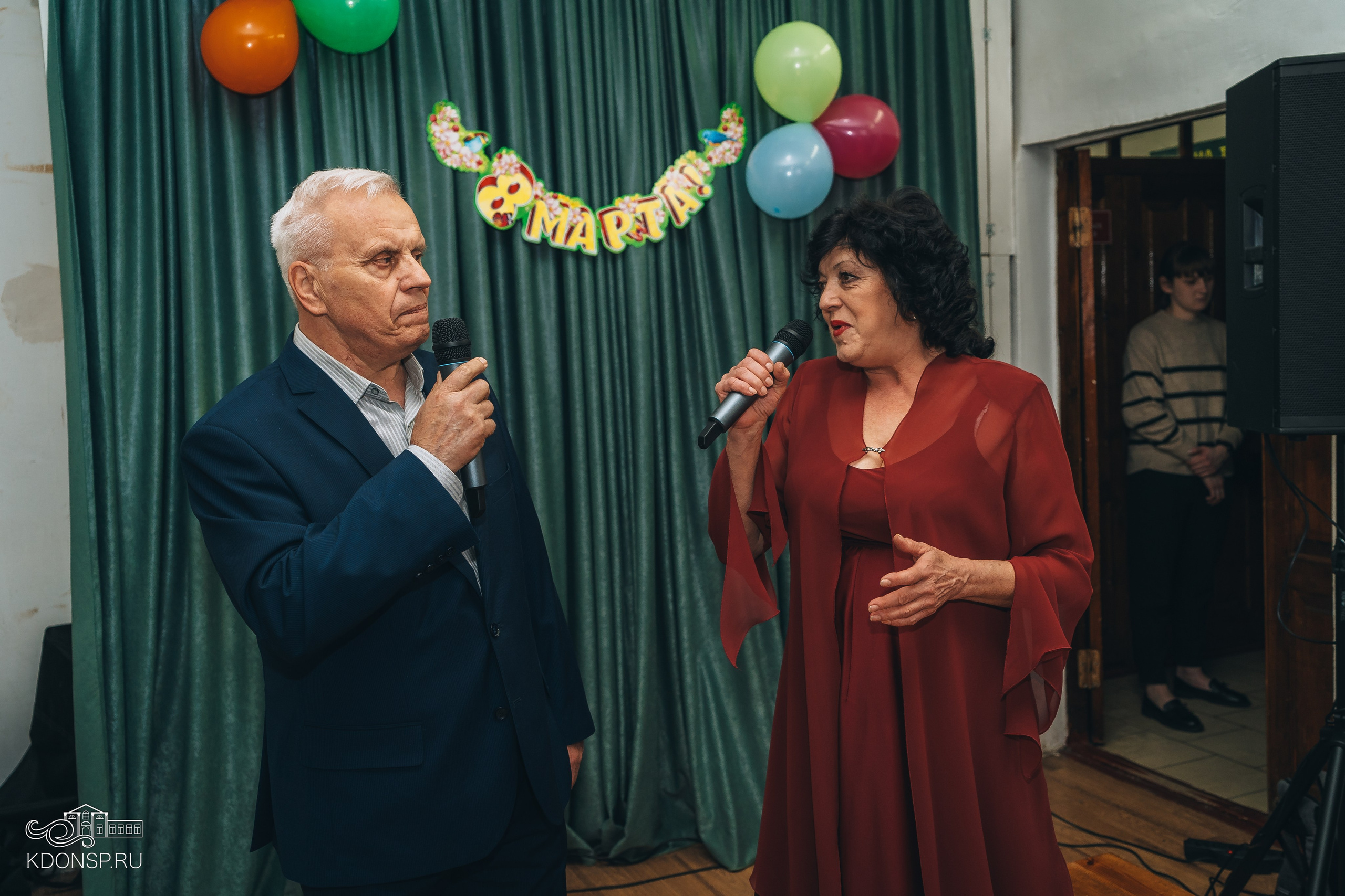 В преддверии праздника весны. Новотитаровский Дом культуры