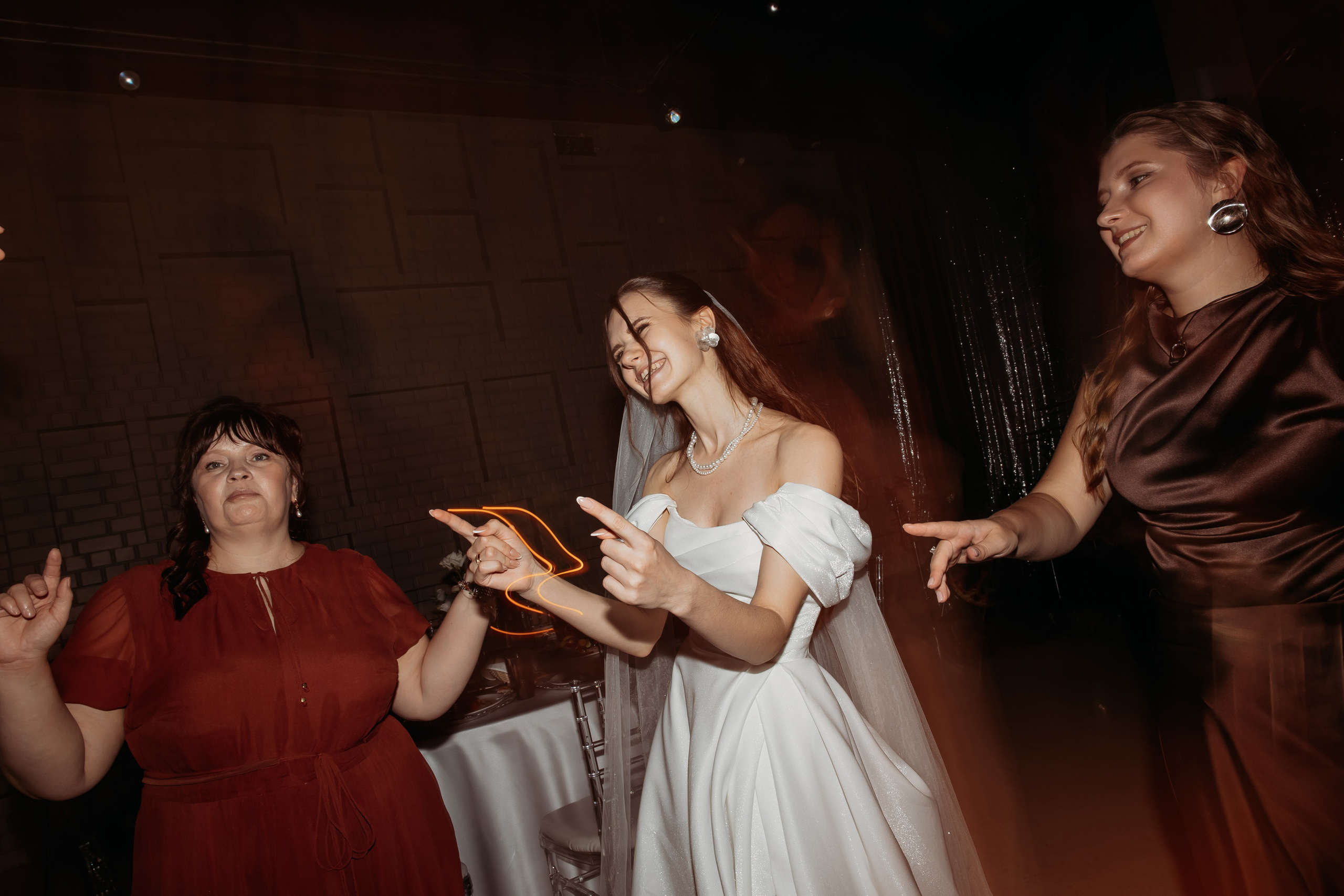 Николай и Ангелина. Фотограф Тимербаева Алина г. Сургут