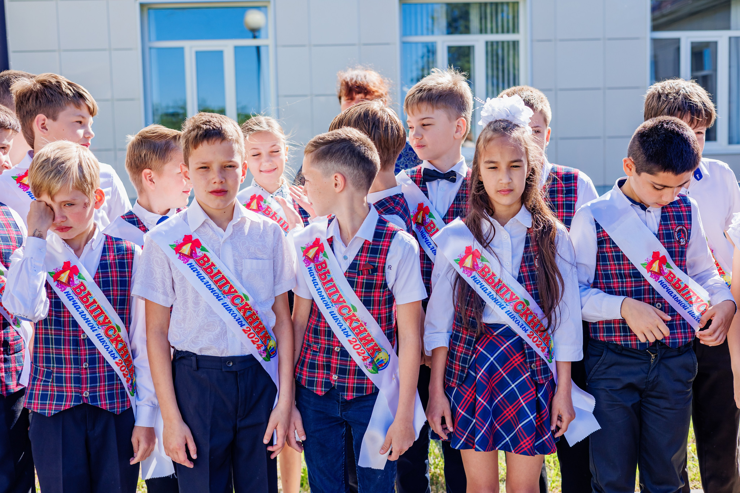 Выпуск 4а 25школа'24 год. Свадебный и семейный фотограф в Армавире