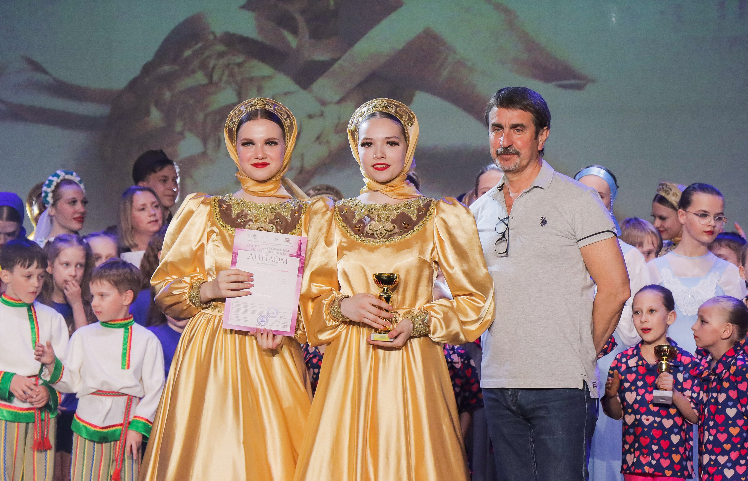 01.06.2024 Фестиваль-конкурс «Мир под названием — Искусство танца» г. Кострома. Медиастудия Фото Концепт