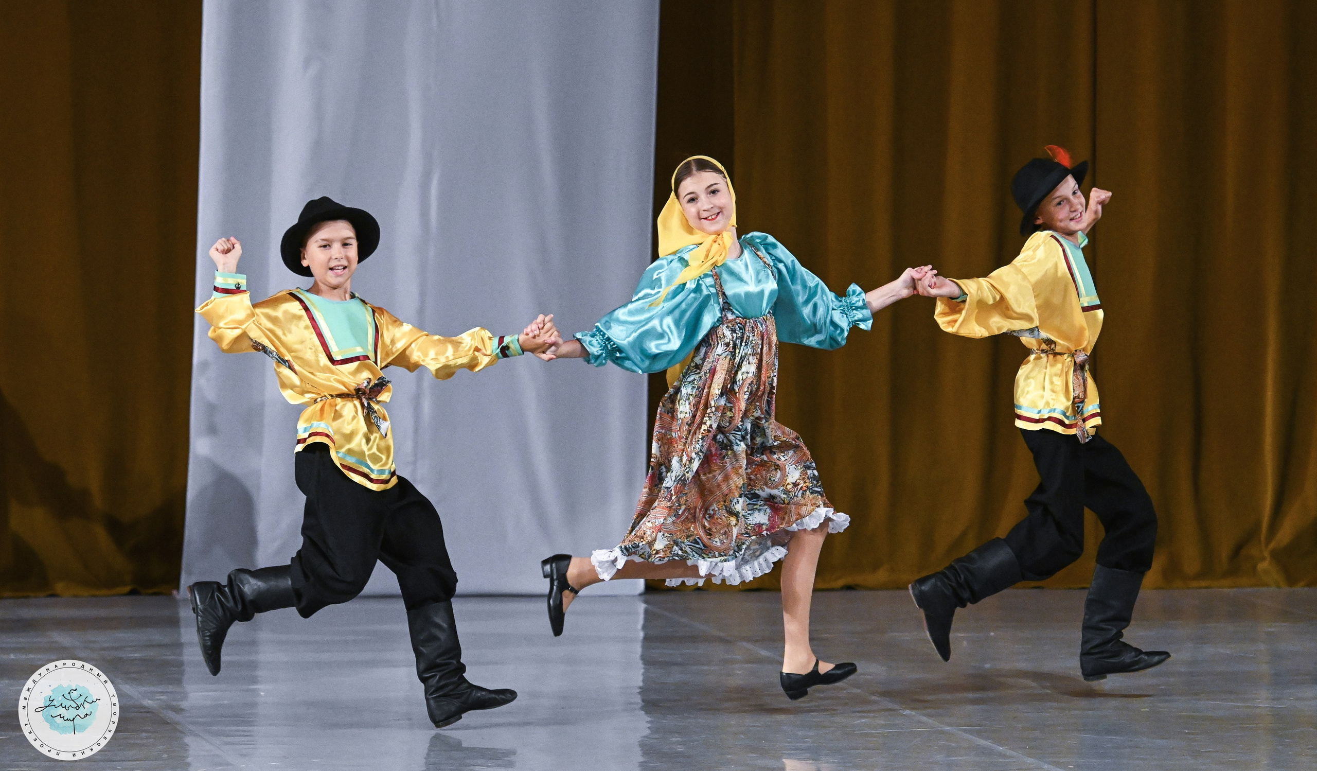 08.07.2025 «Улыбки Мира» Финал Международного творческого проекта г. Санкт-Петербург. Медиастудия Фото Концепт