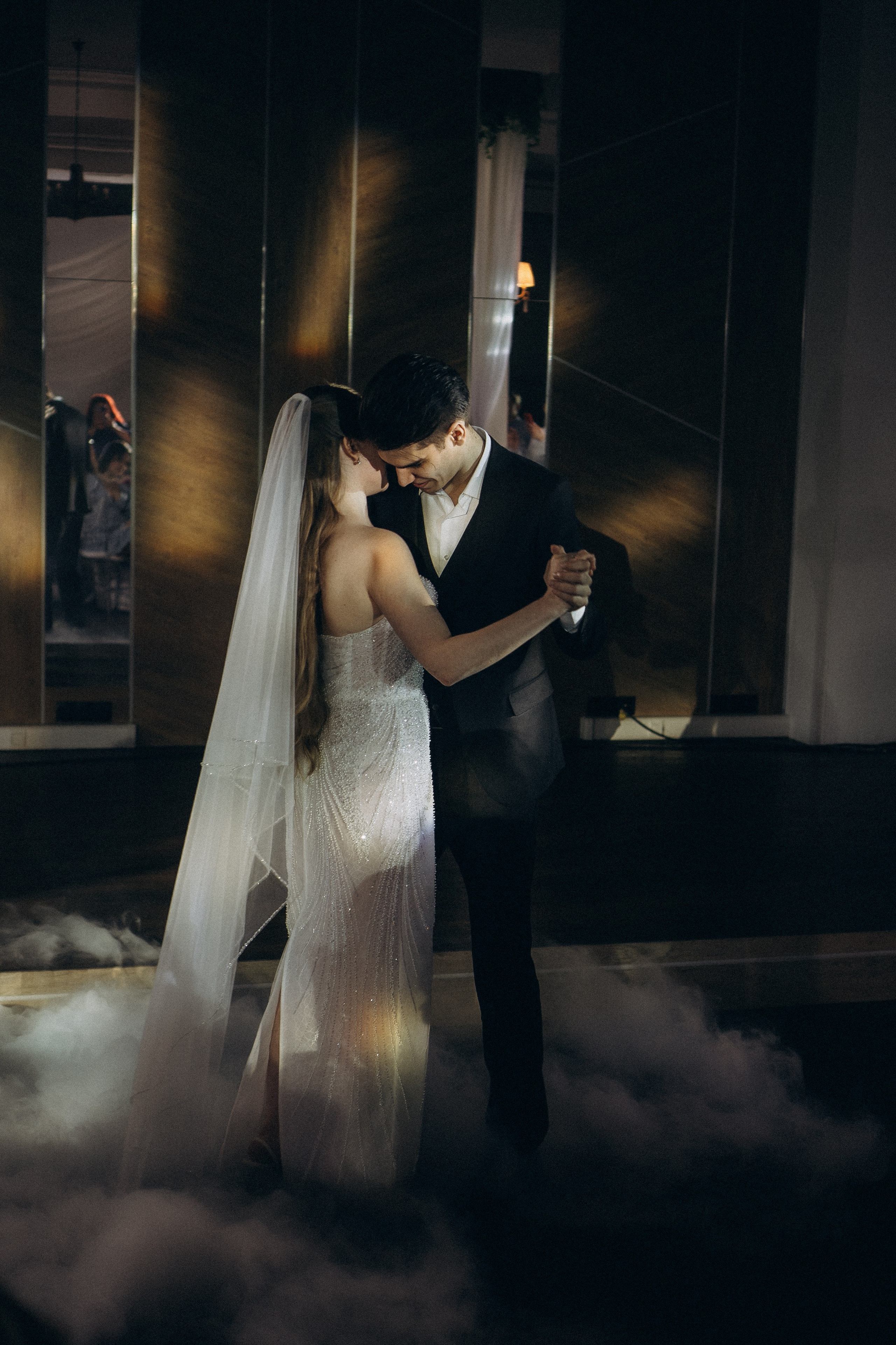 СВАДЕБНАЯ СЬЕМКА СБОРОВ В ОТЕЛЕ И ВЫЕЗД НА ЦЕРЕМОНИЮ (СНЯТО В СИБИРЕ В НИЖНЕВАРТОВСКЕ). Профессиональный фотограф, Санкт-Петербург — Виктория Богомолова