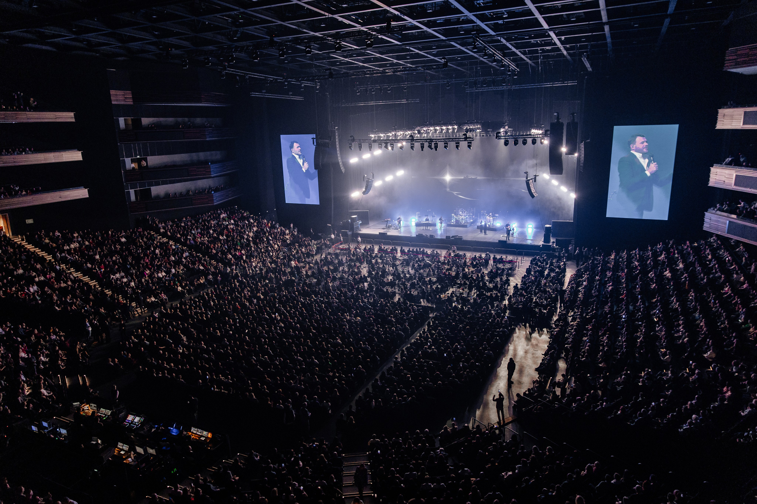 Emin, Live Арена. Фотограф Ольга Махалова — Санкт-Петербург, Москва, Нижний Новгород