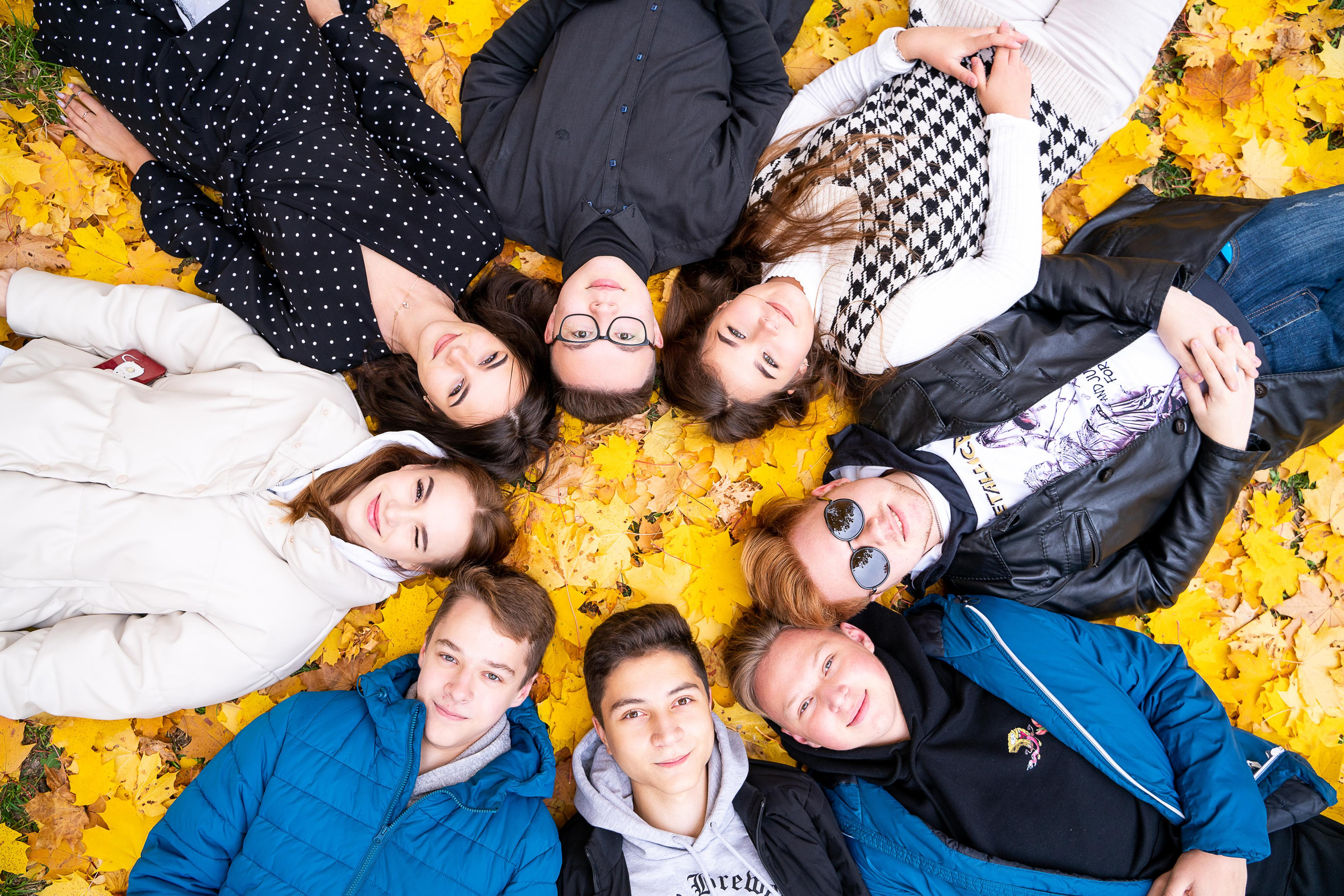 Новинка! Стиль Пиксели 3. Выпускные альбомы Нижнекамск Набережные Челны Фотостудия Небо