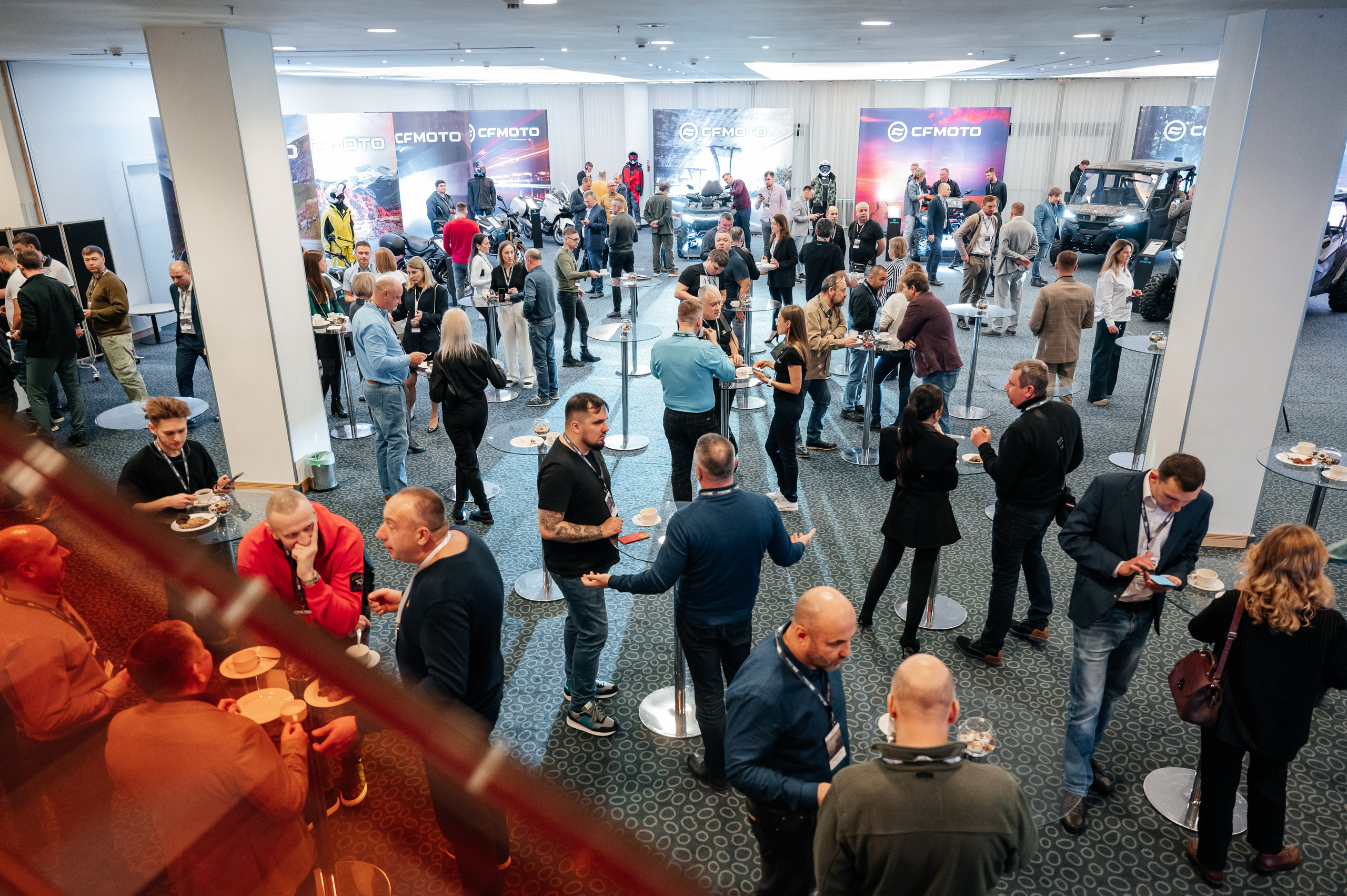Конференция дилеров. Фотограф Дмитрий Сермяжко