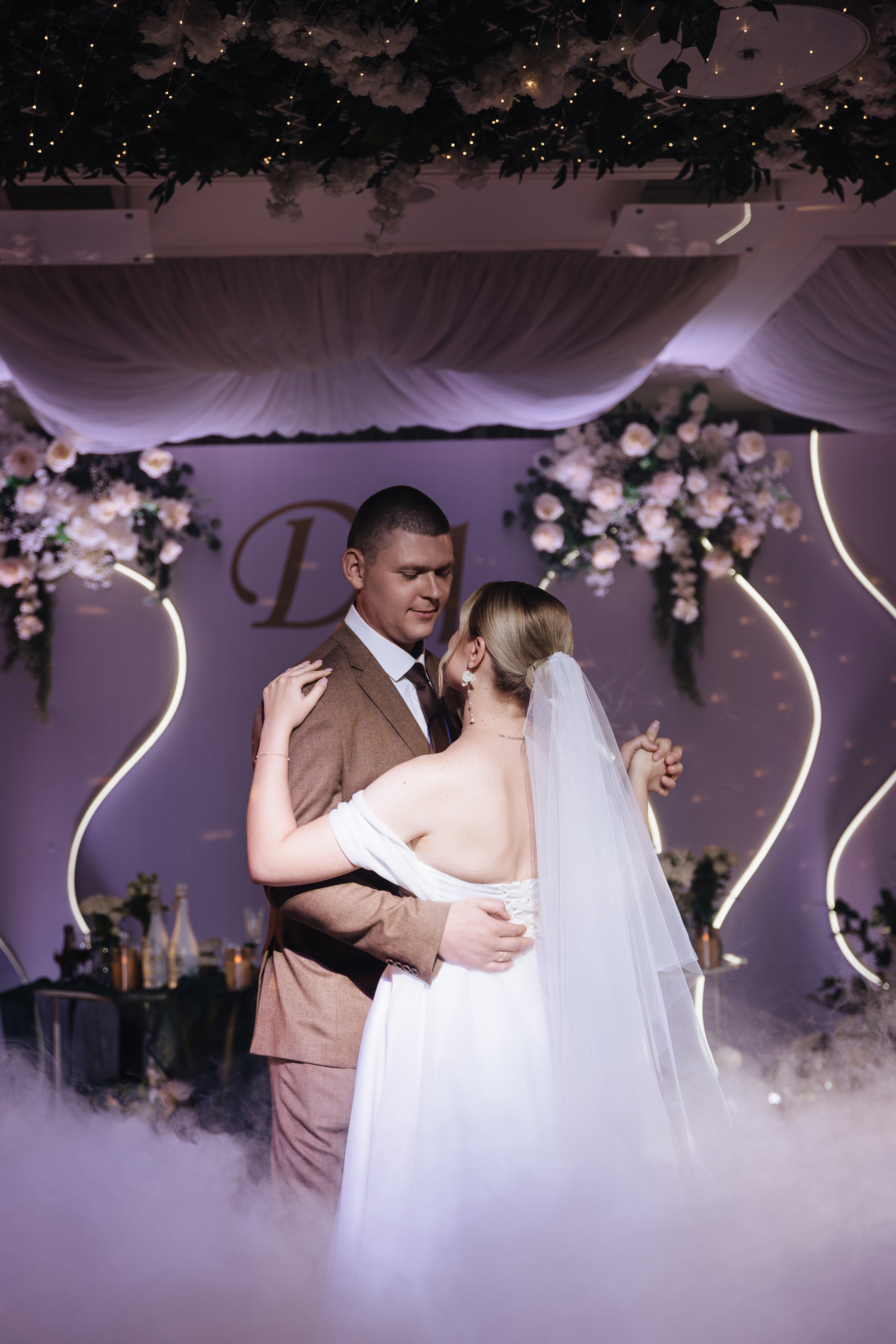 Денис и Анастасия. Семейный и свадебный фотограф в Донецке Елена Гордеева